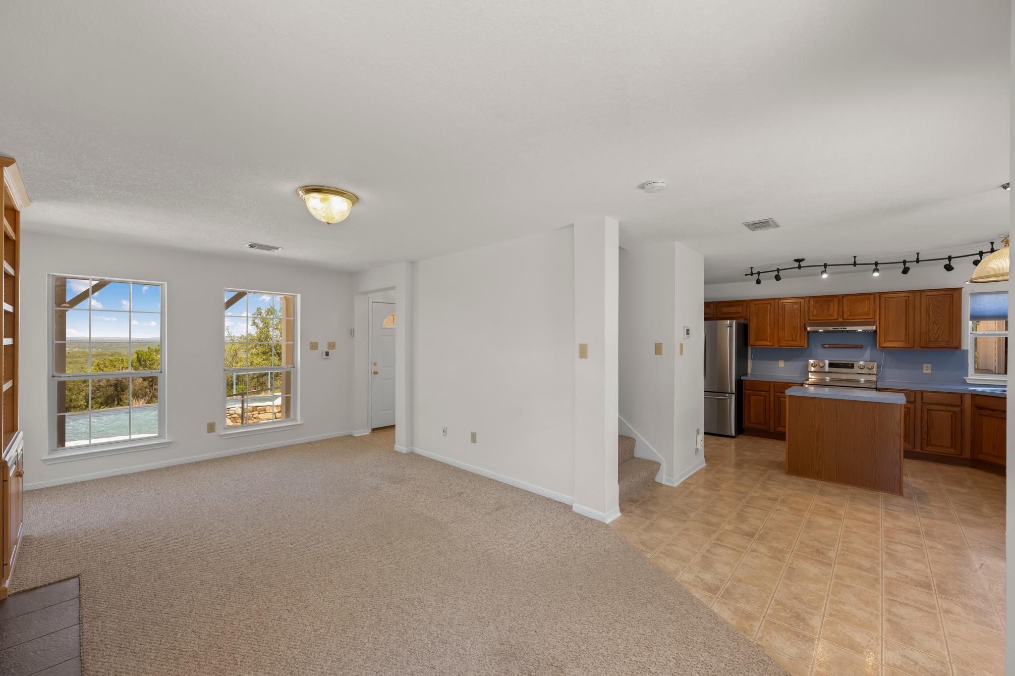 1316 Overland Stage Rd, Dripping Springs, TX 78620