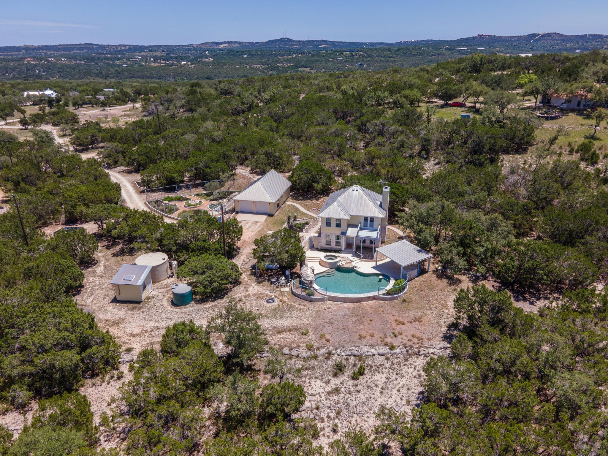 1316 Overland Stage Rd, Dripping Springs, TX 78620