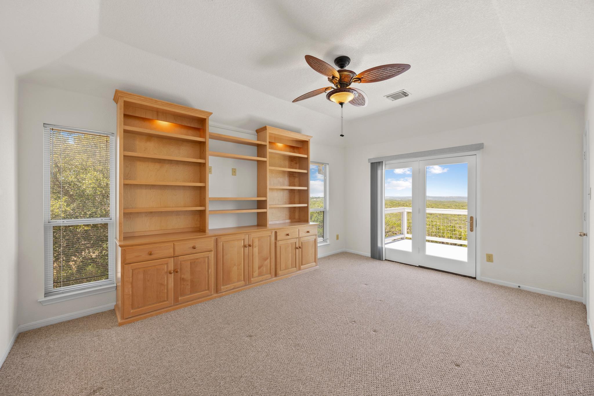 1316 Overland Stage Rd, Dripping Springs, TX 78620