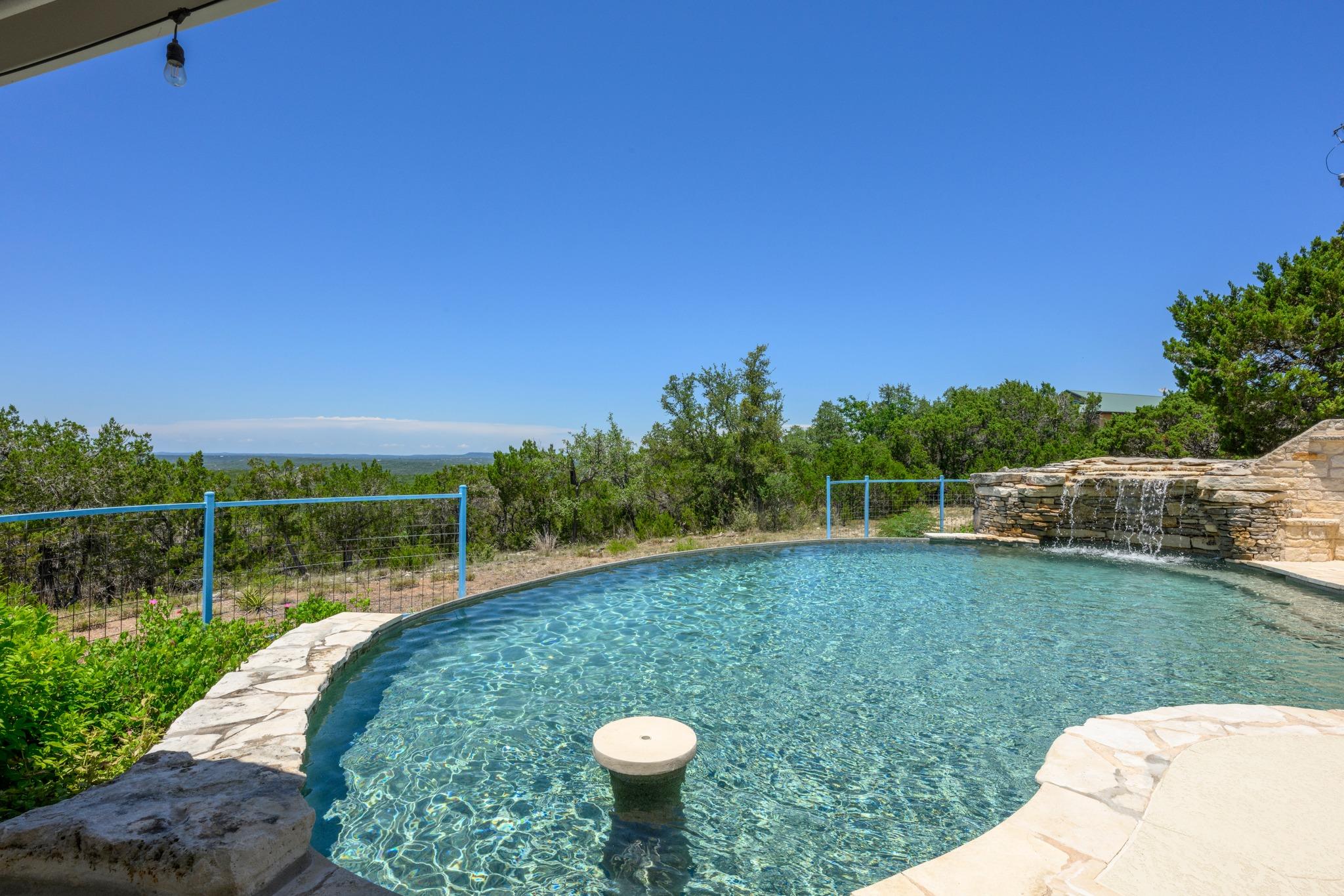 1316 Overland Stage Rd, Dripping Springs, TX 78620
