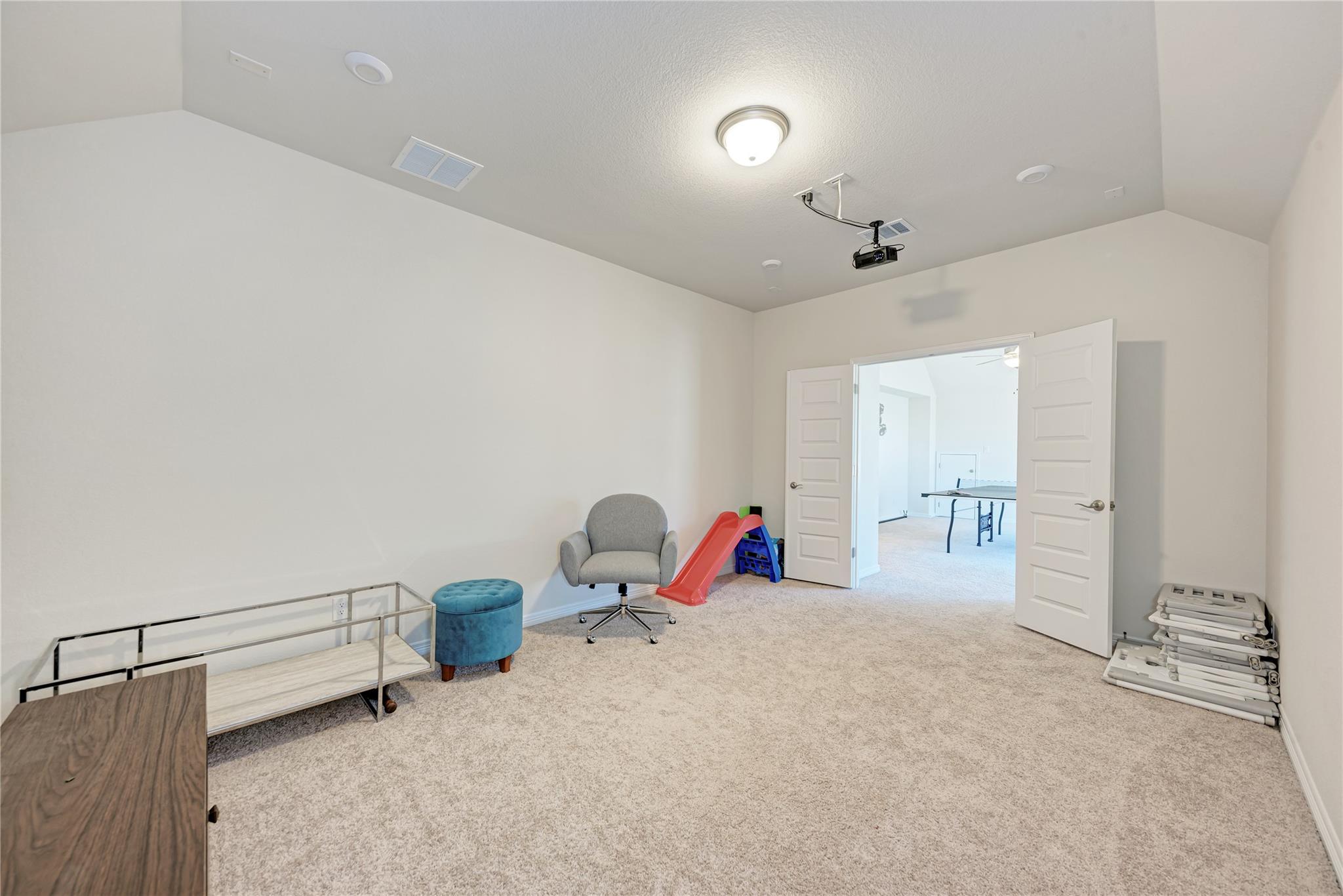 20729 Woodvine Ave, Pflugerville, TX 78660