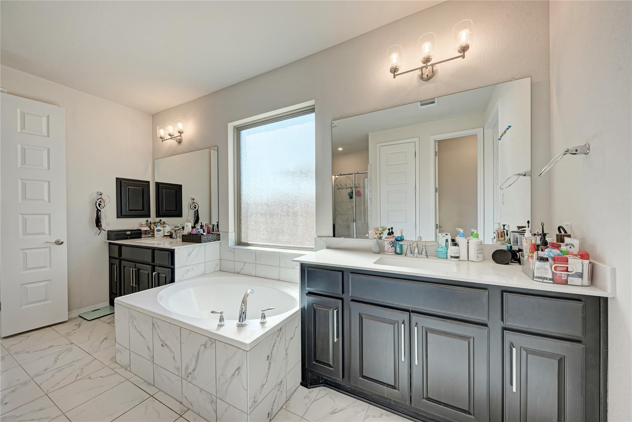 20729 Woodvine Ave, Pflugerville, TX 78660