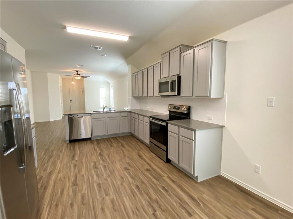 301 Greatest Gift Way, Jarrell, TX 76537