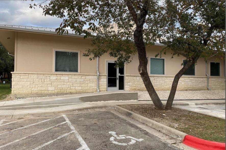 2440 E Hwy 290 Highway # E-22, Dripping Springs, TX 78620