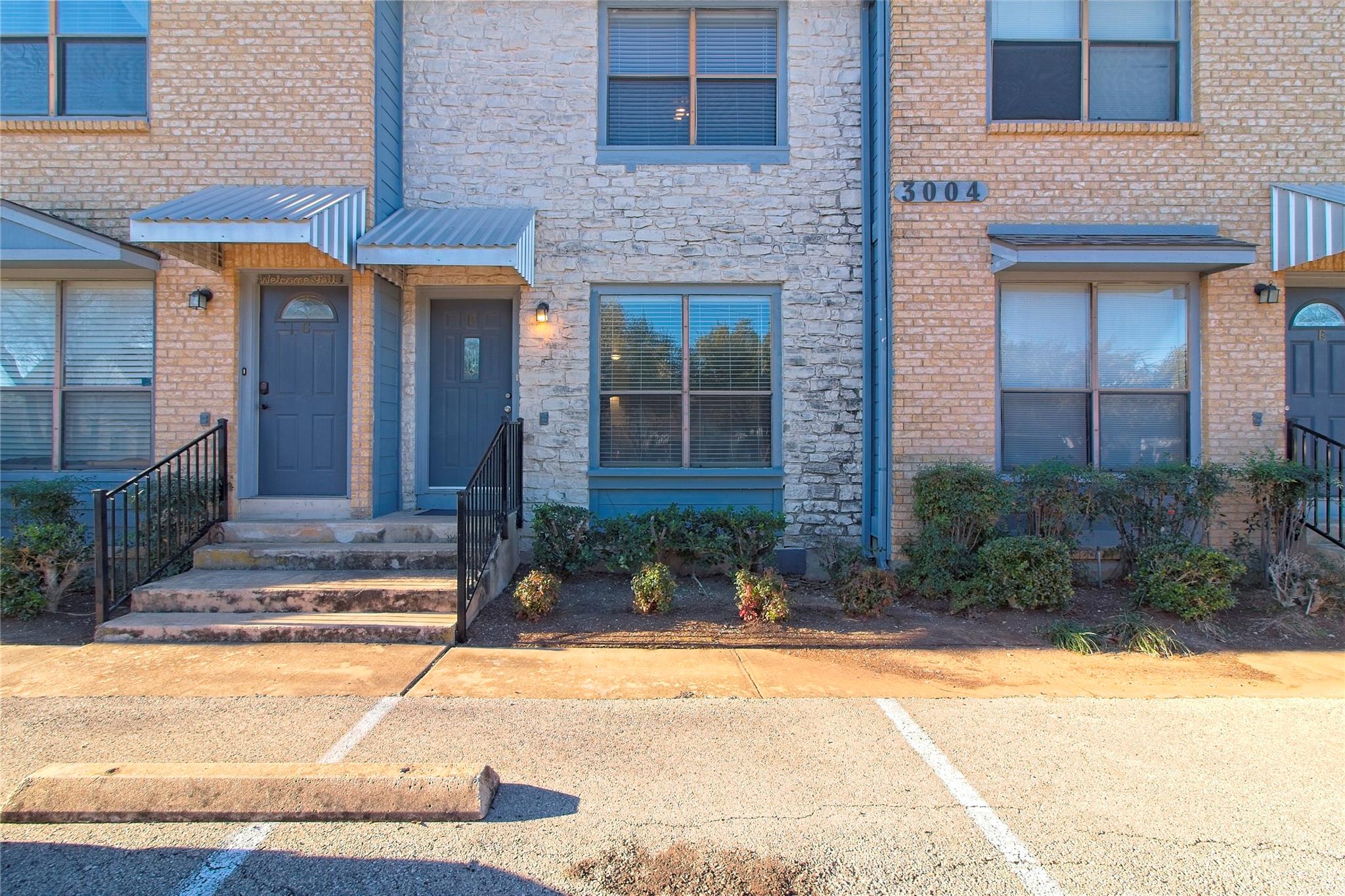 3004 Whisper Oaks Ln # D, Georgetown, TX 78628