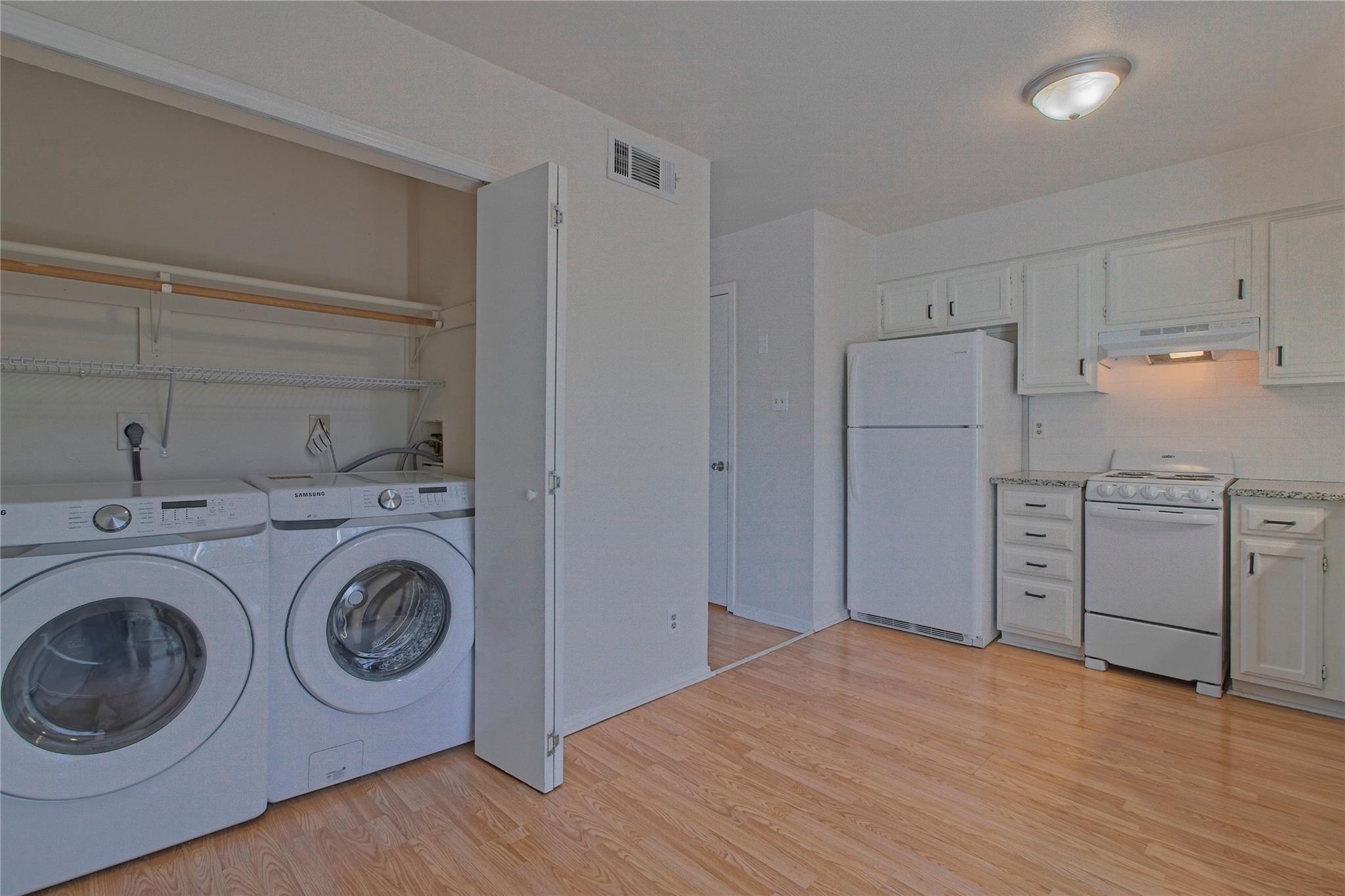 3004 Whisper Oaks Ln # D, Georgetown, TX 78628