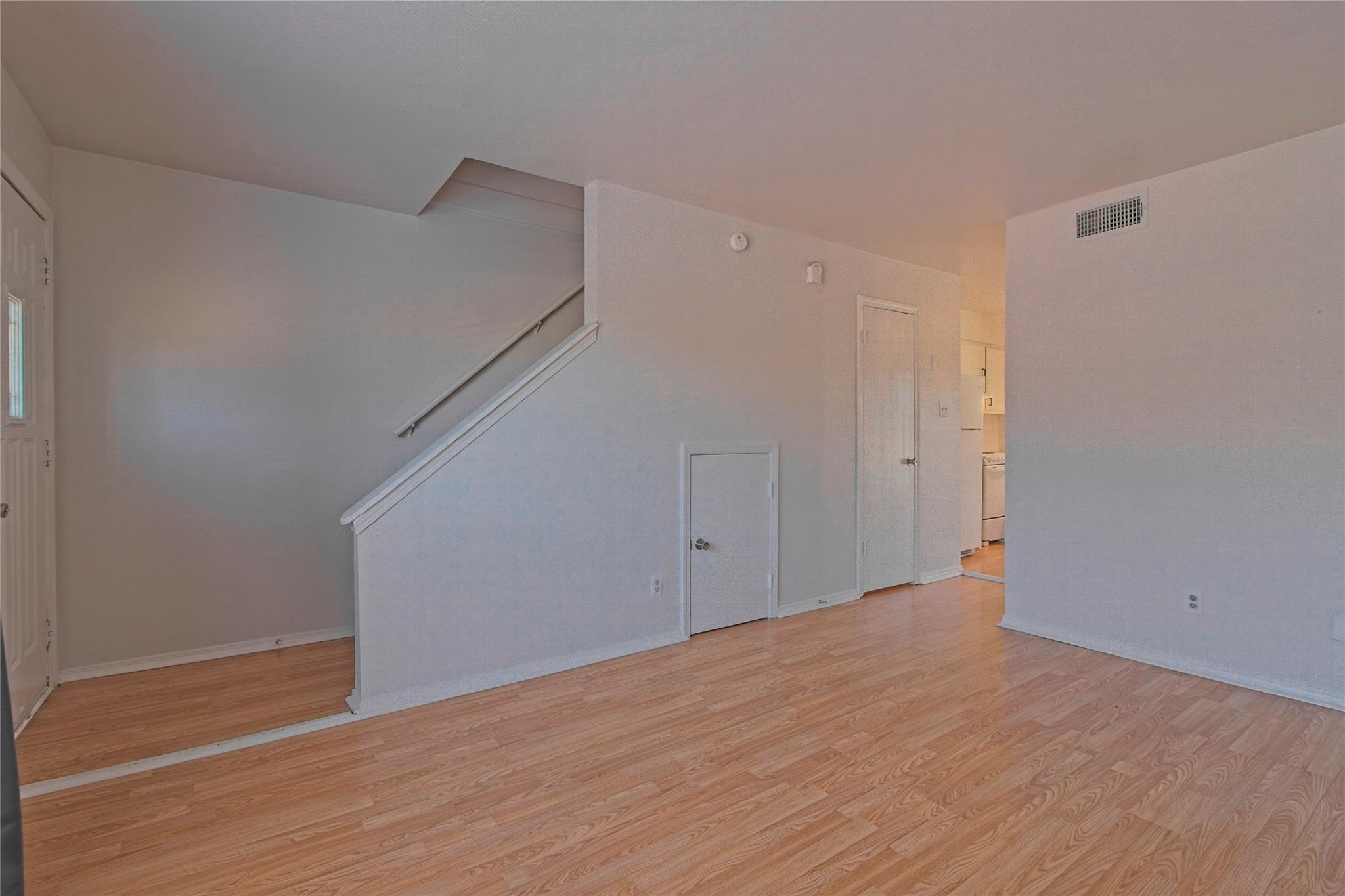 3004 Whisper Oaks Ln # D, Georgetown, TX 78628