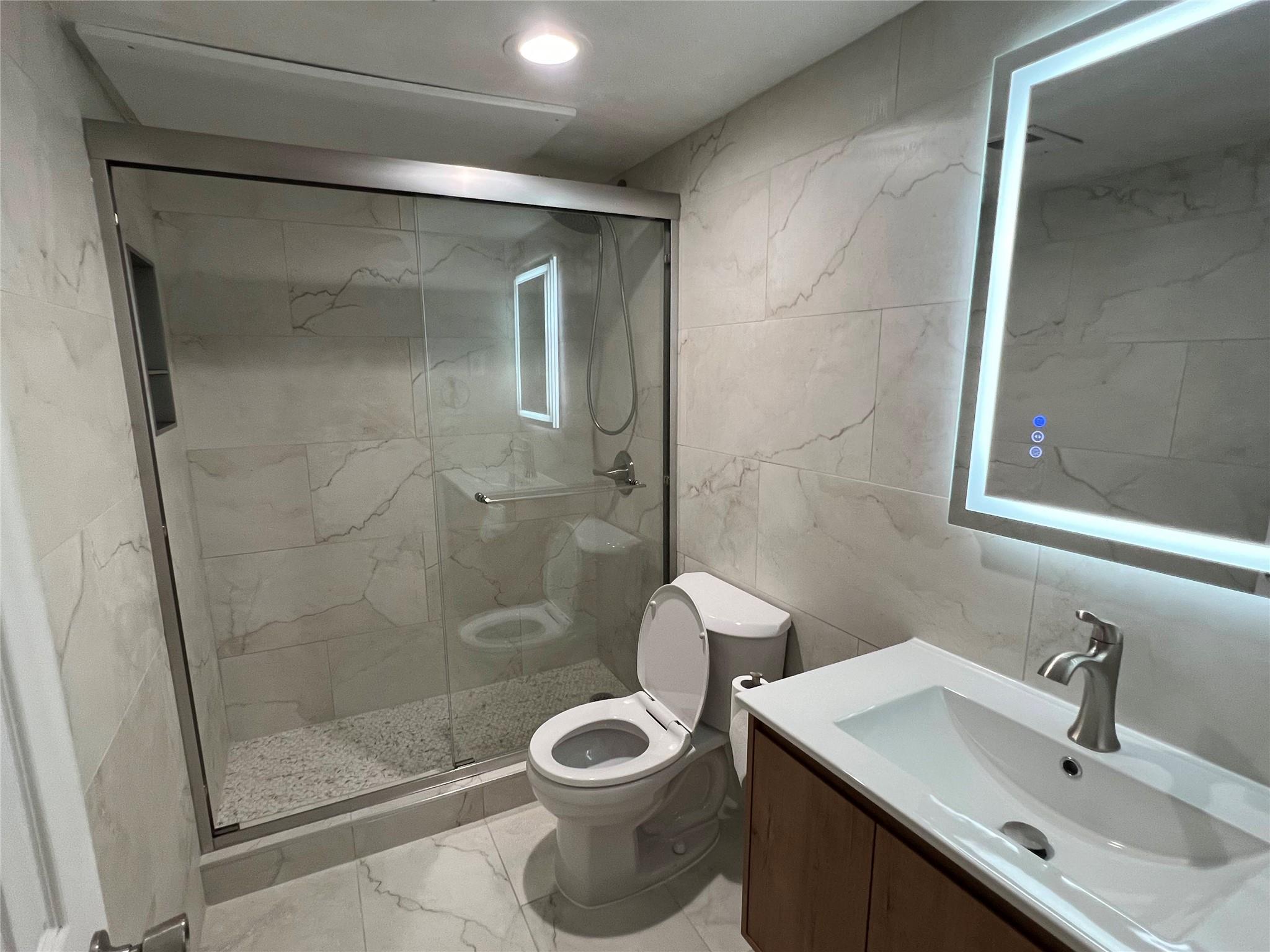 505 W 7th St # 114, Austin, TX 78701