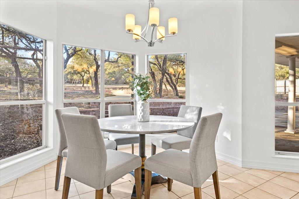 5410 Great Divide Dr, Bee Cave, TX 78738