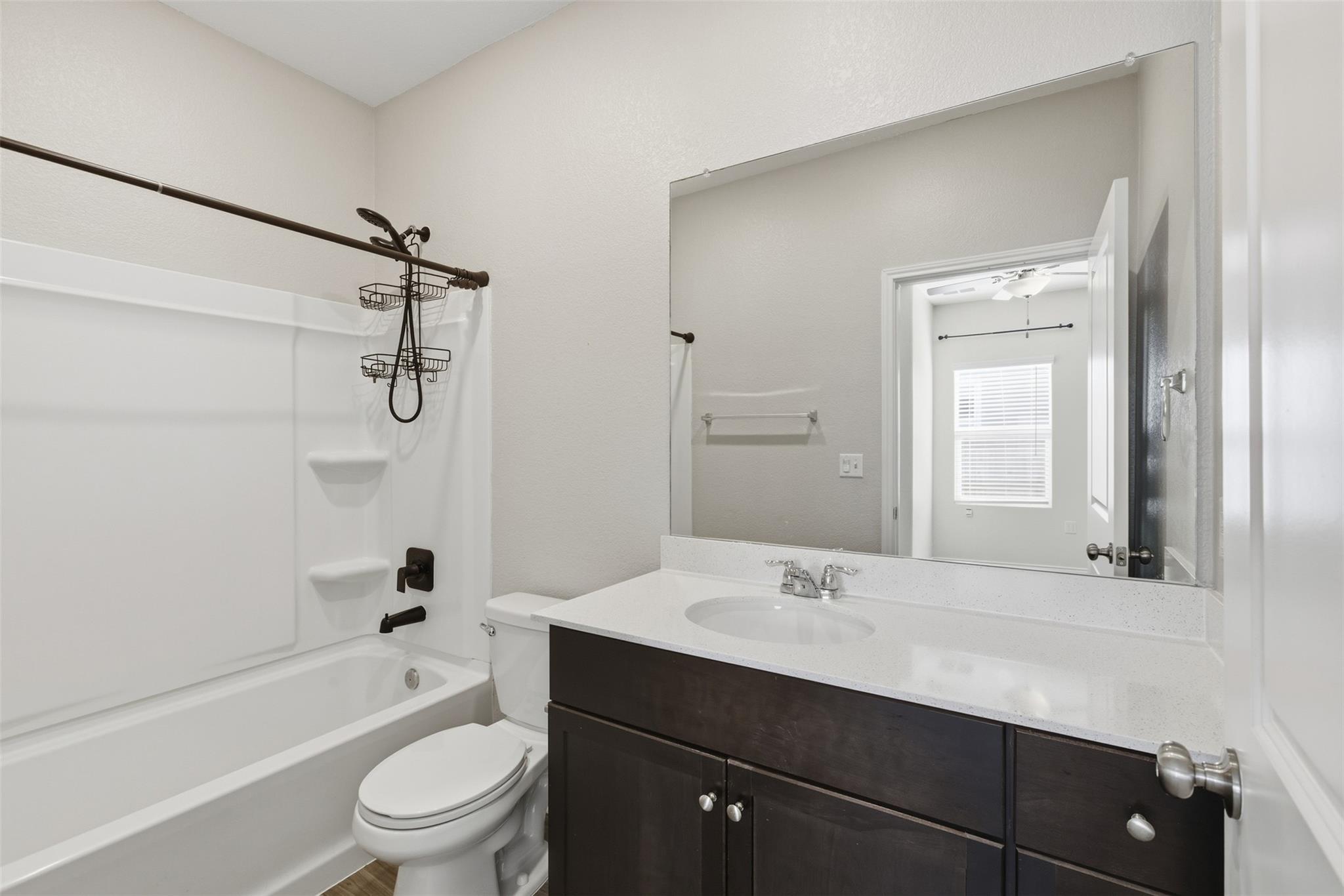 7607 Ivy Trellis Trl, Del Valle, TX 78617