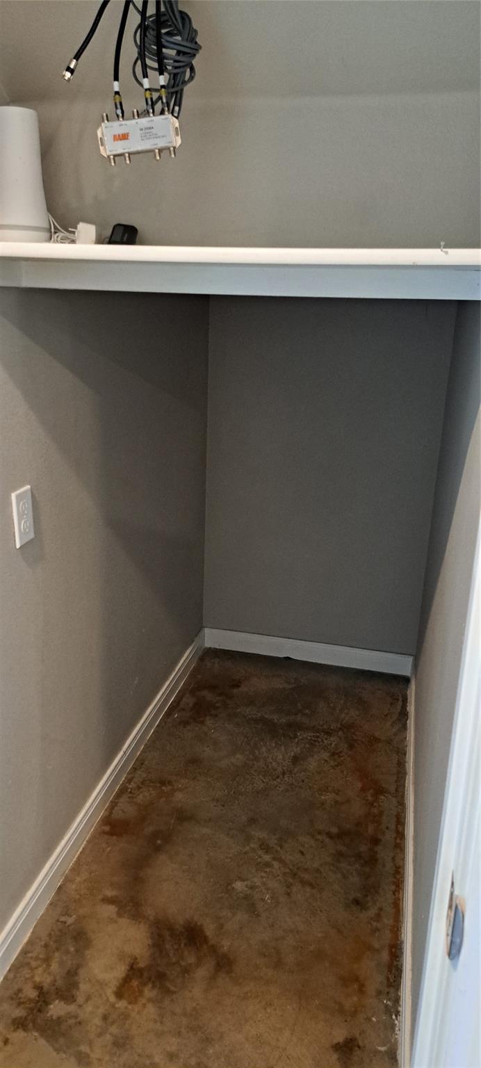 5911 Lago Vista Way # B, Lago Vista, TX 78645