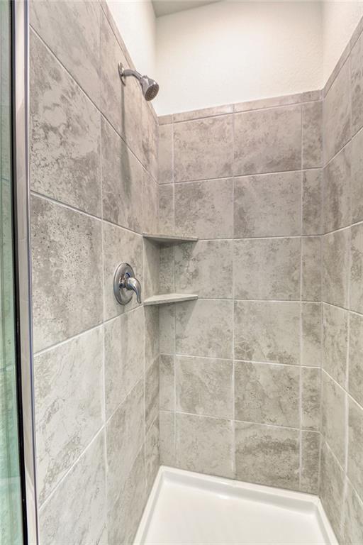 15401 Summer Ray Dr NE, Del Valle, TX 78617