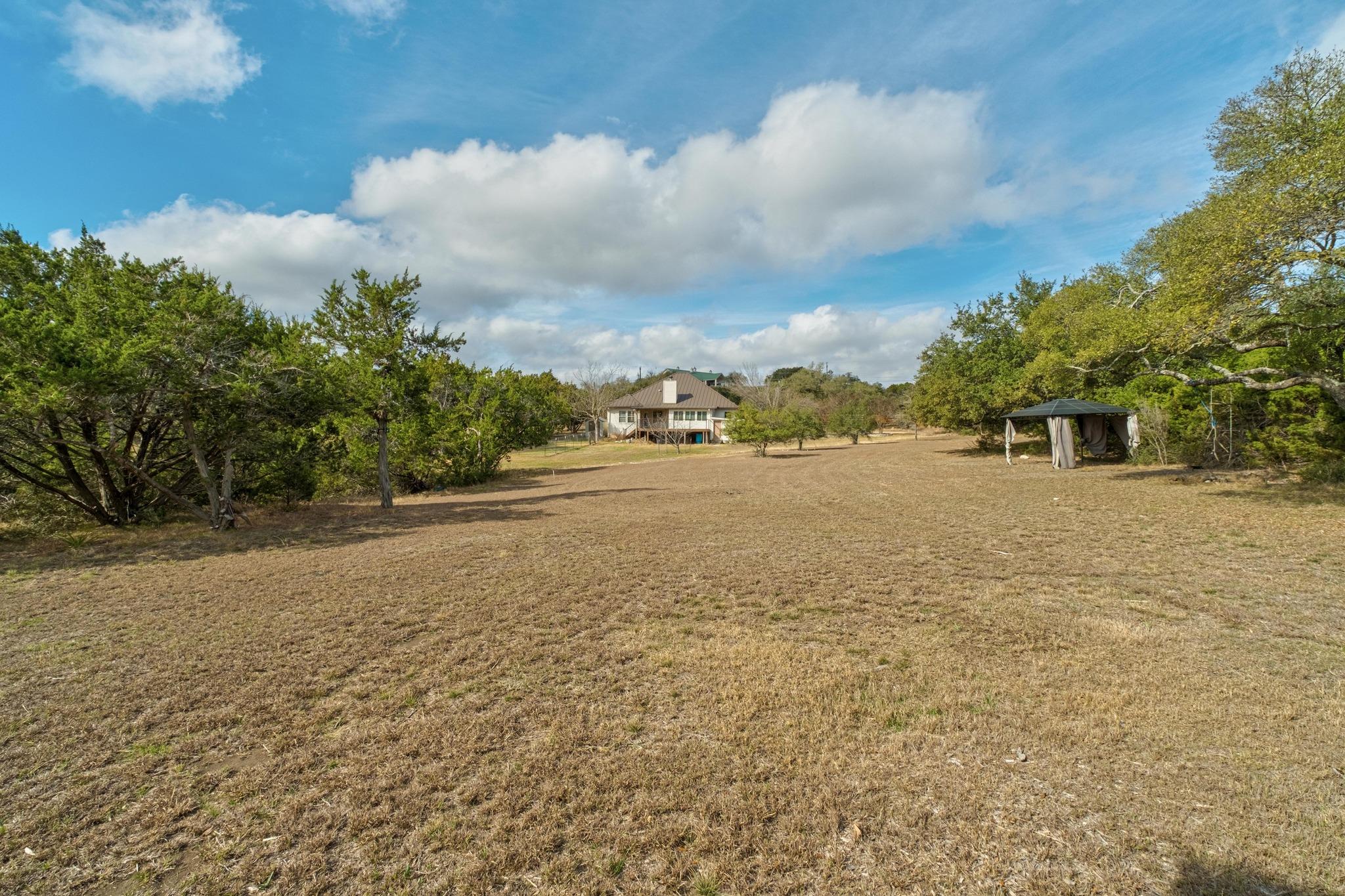 1021 Westland Ridge Rd, Dripping Springs, TX 78620