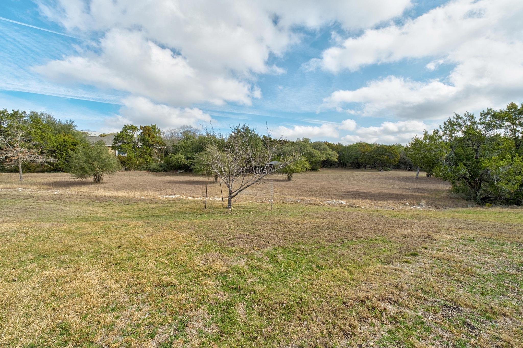1021 Westland Ridge Rd, Dripping Springs, TX 78620