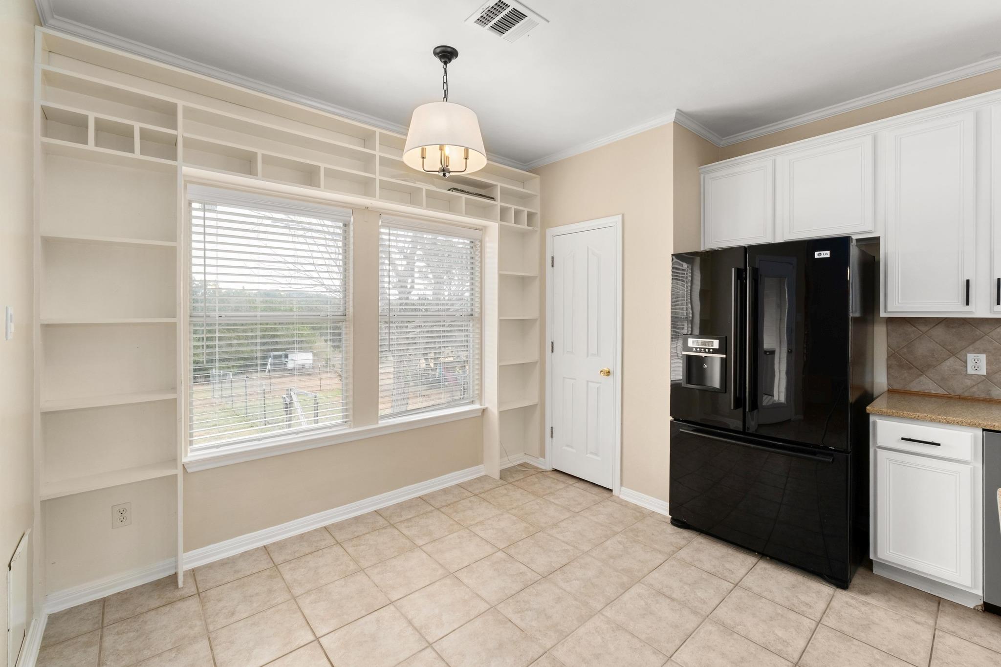 1021 Westland Ridge Rd, Dripping Springs, TX 78620