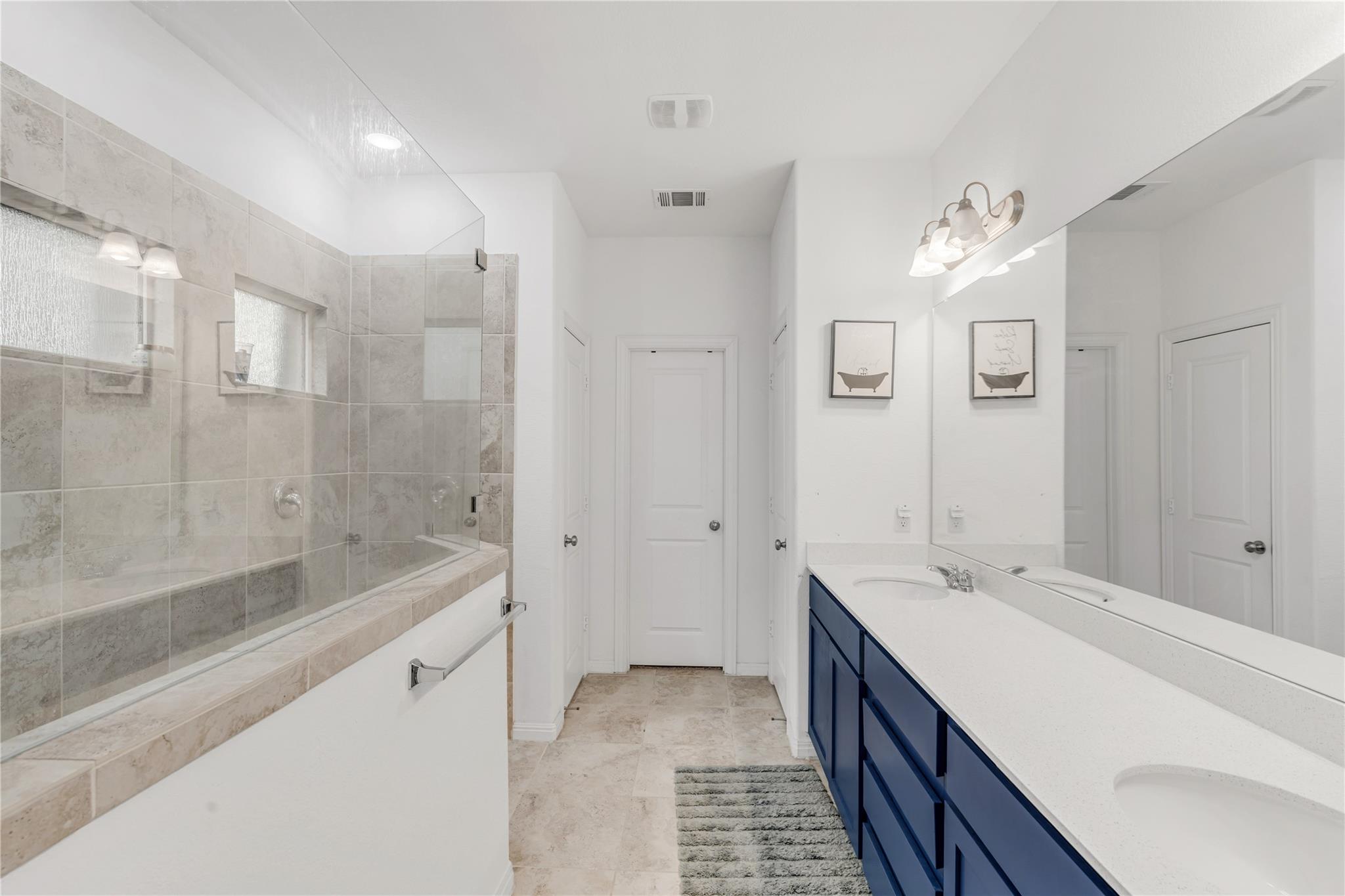 111 Fortuna Ct, Liberty Hill, TX 78642