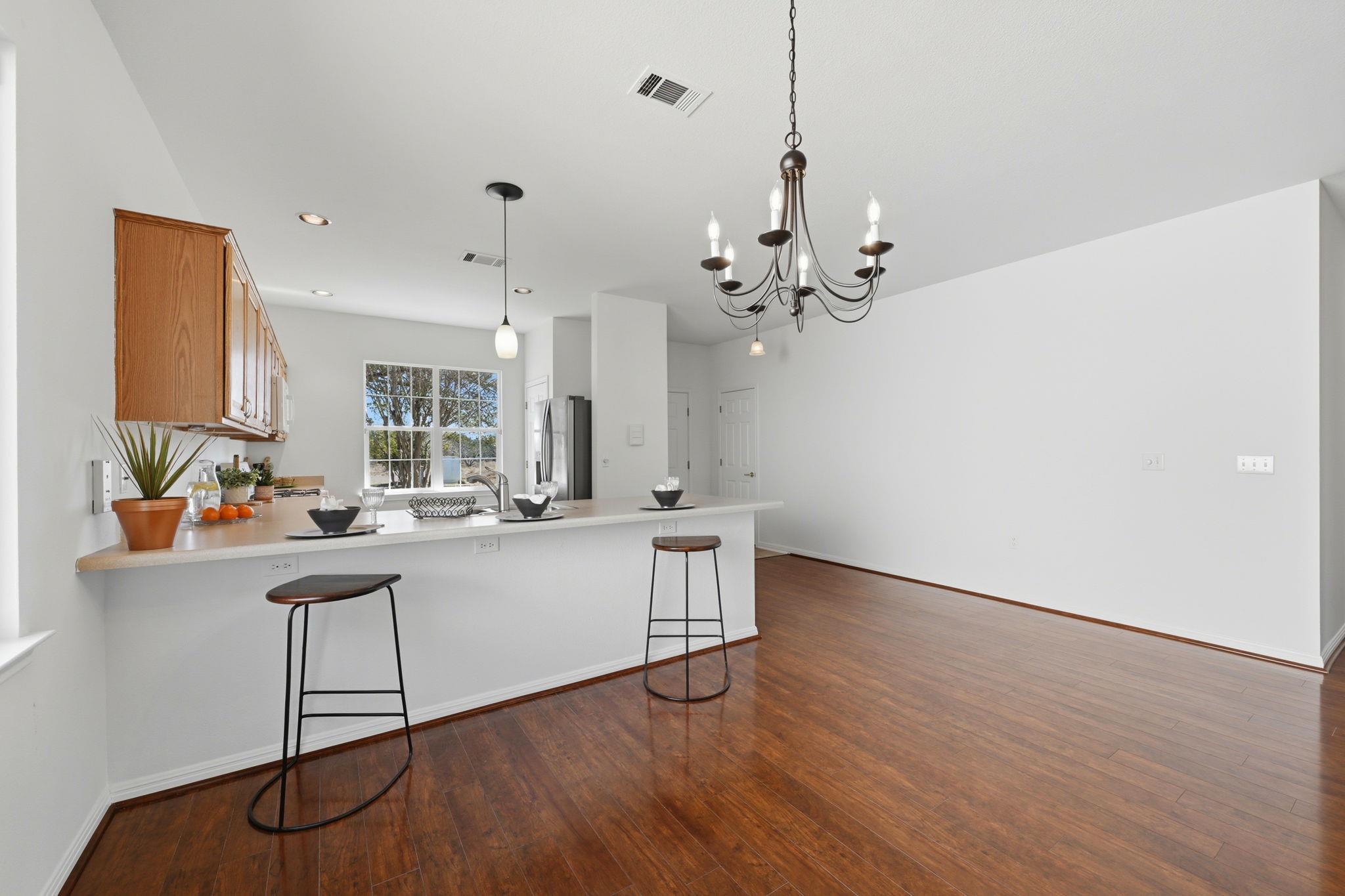 708 Texas Dr, Georgetown, TX 78633