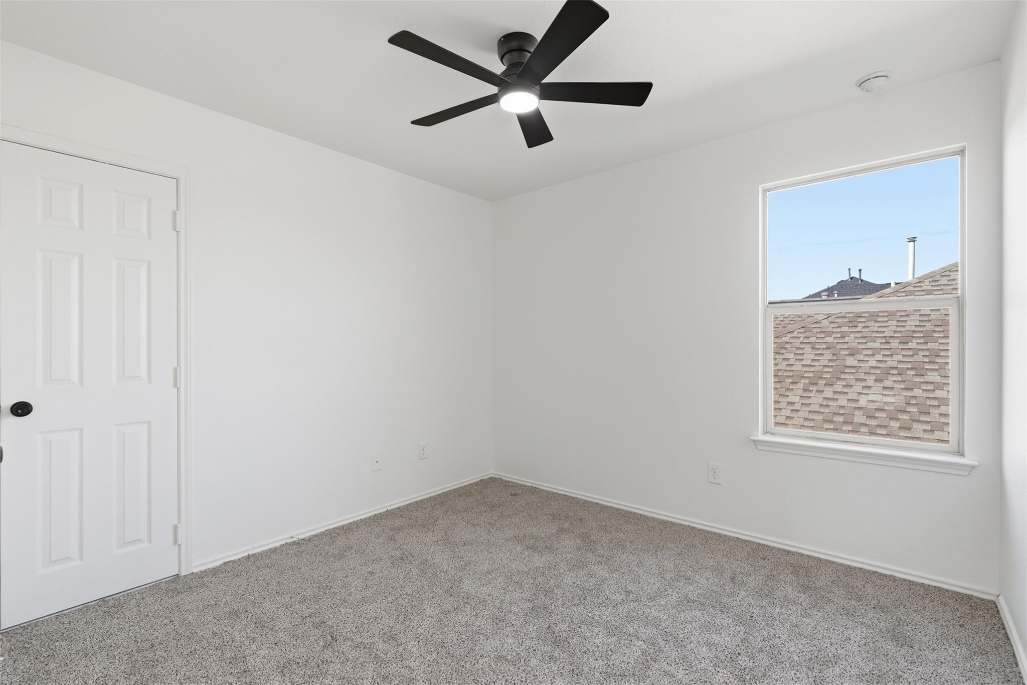 12213 Prairie Glen Ct, Del Valle, TX 78617