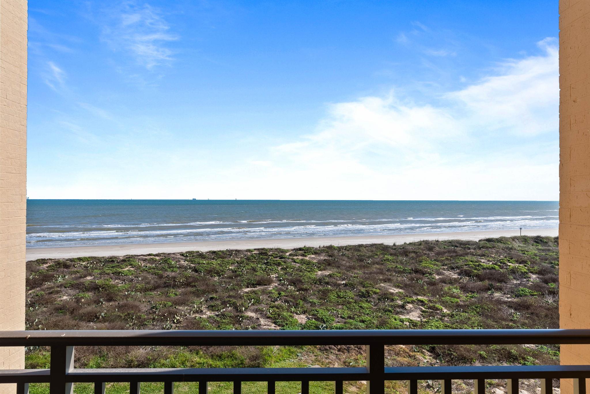 6649 Seacomber Dr # 310, Port Aransas, TX 78373