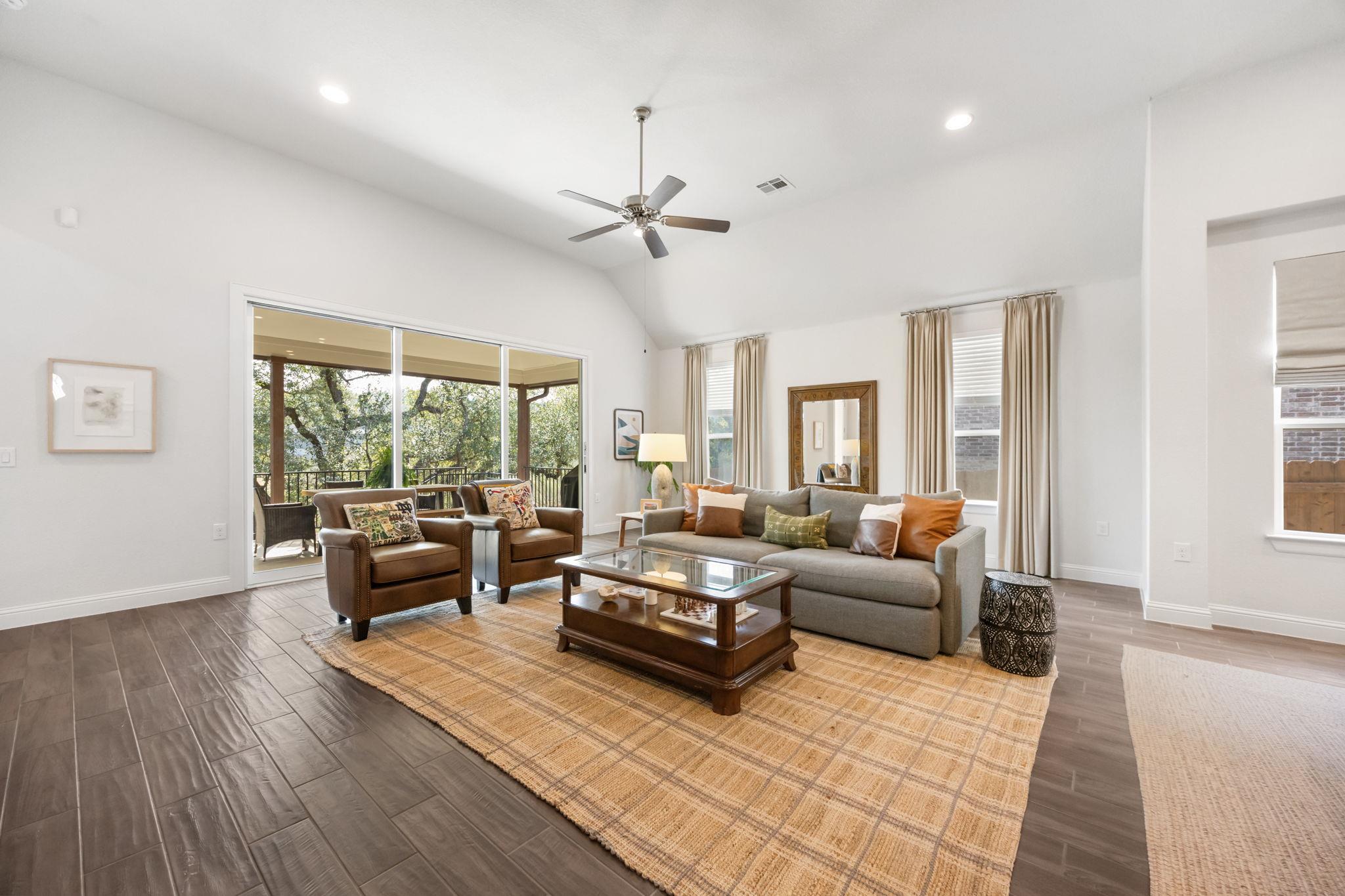 8902 Moccasin Path, Austin, TX 78736