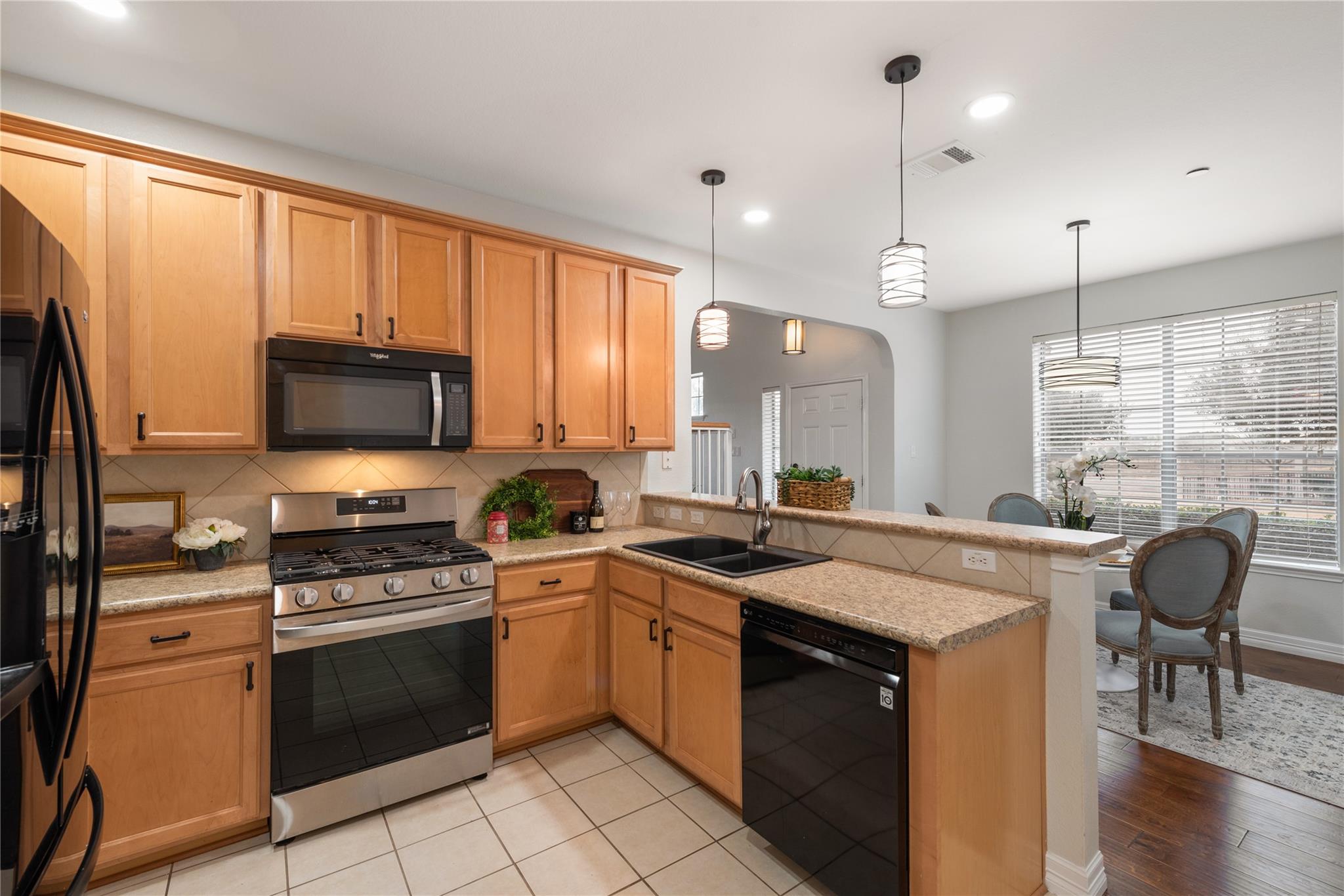 9201 Brodie Ln # 1603, Austin, TX 78748