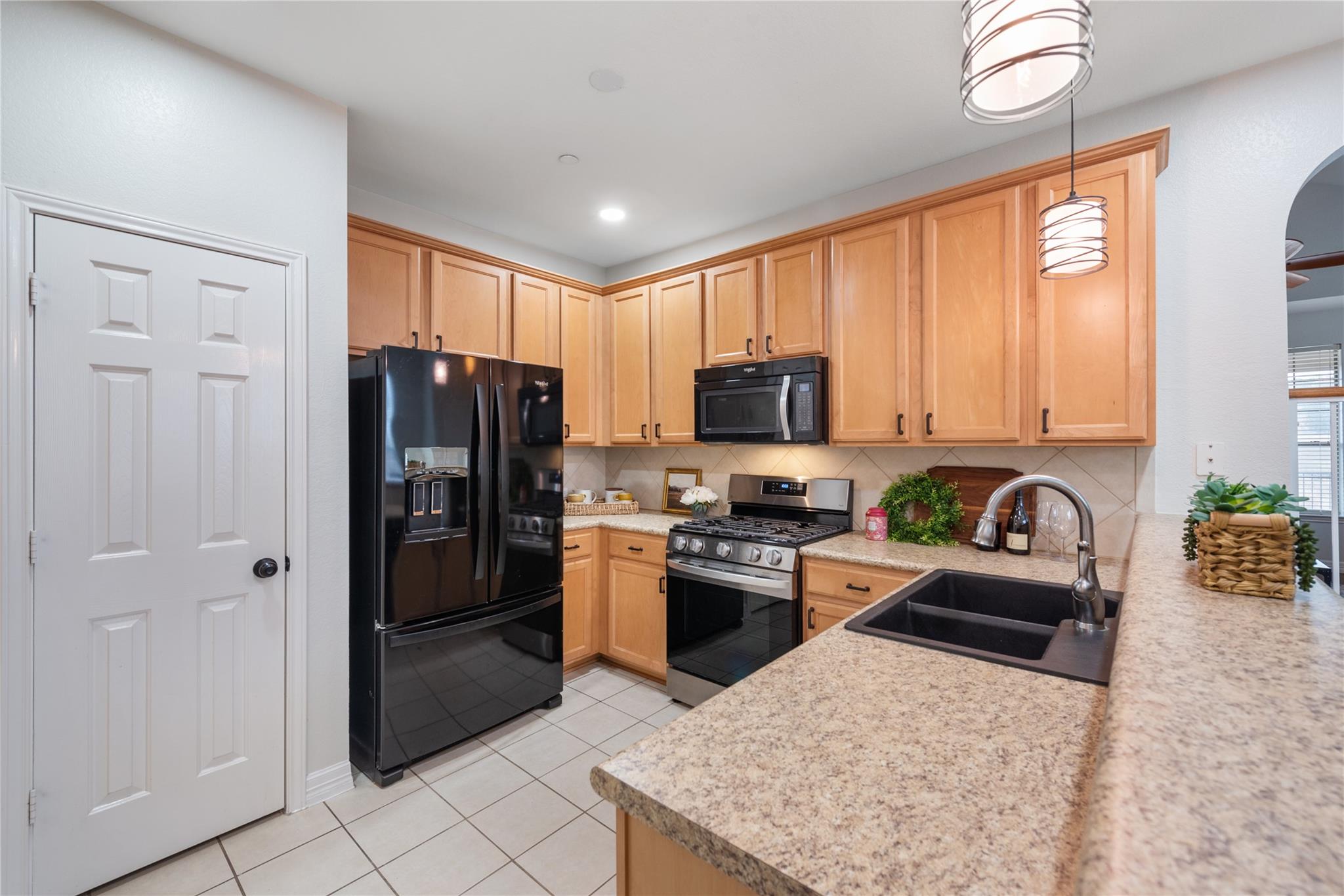 9201 Brodie Ln # 1603, Austin, TX 78748