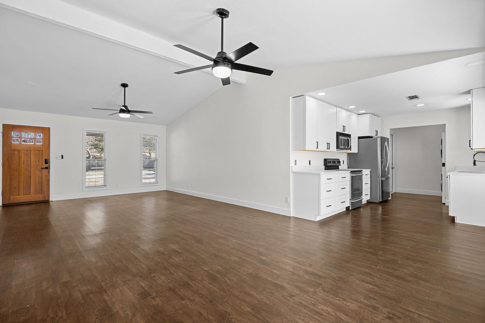 2103 W Riviera Dr, Cedar Park, TX 78613