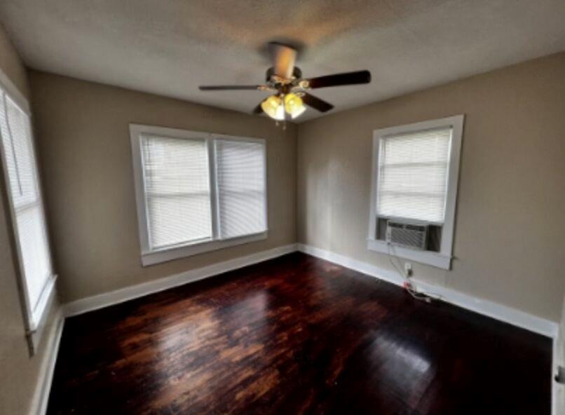 301 Cardinal St, San Marcos, TX 78666