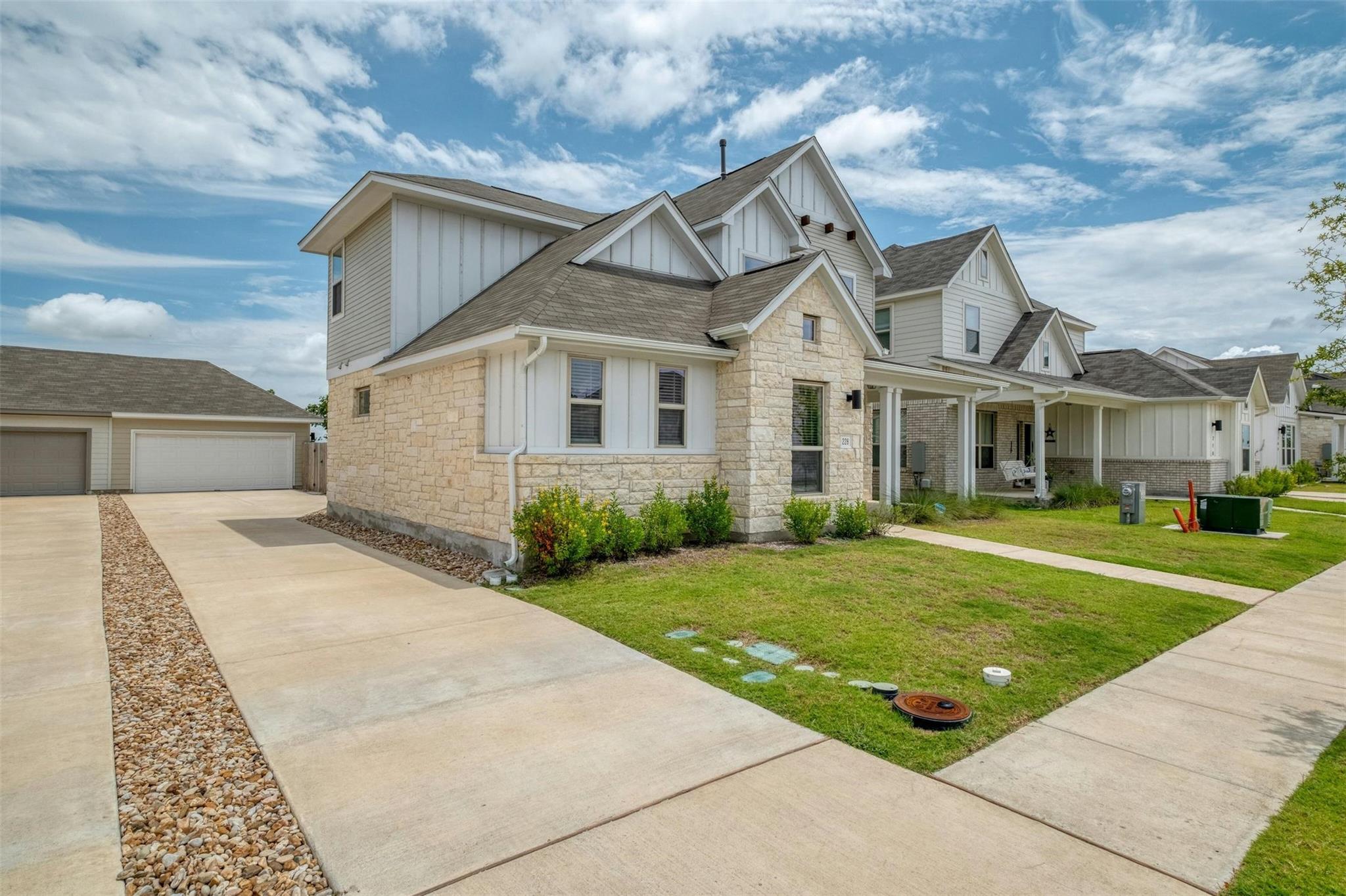 228 Rieber Rd, Kyle, TX 78640