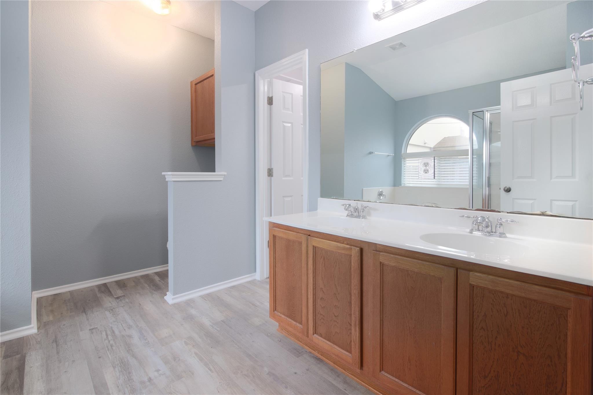 2643 Haselwood Ln, Round Rock, TX 78665