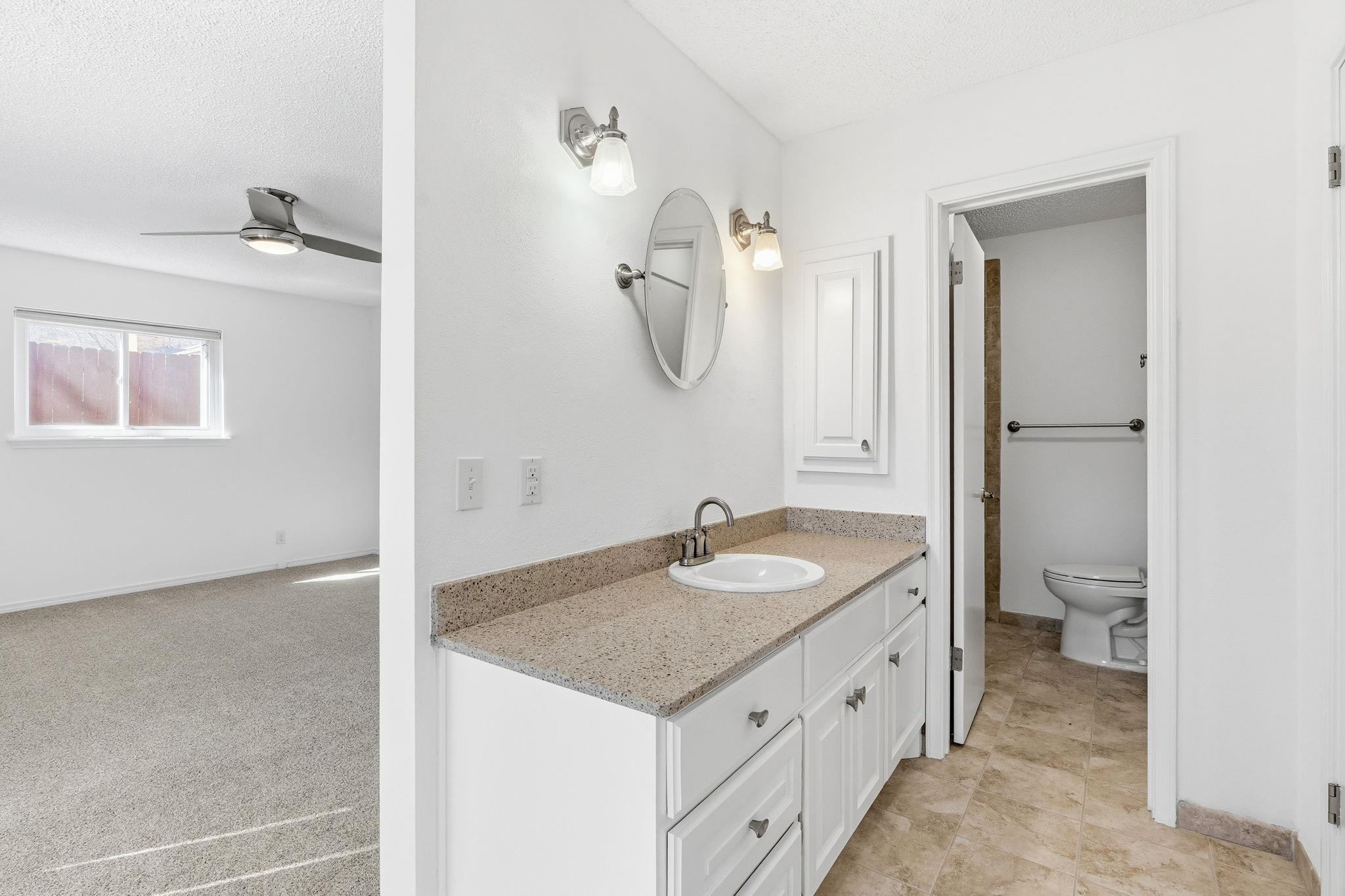 9013 Collinfield Dr, Austin, TX 78758