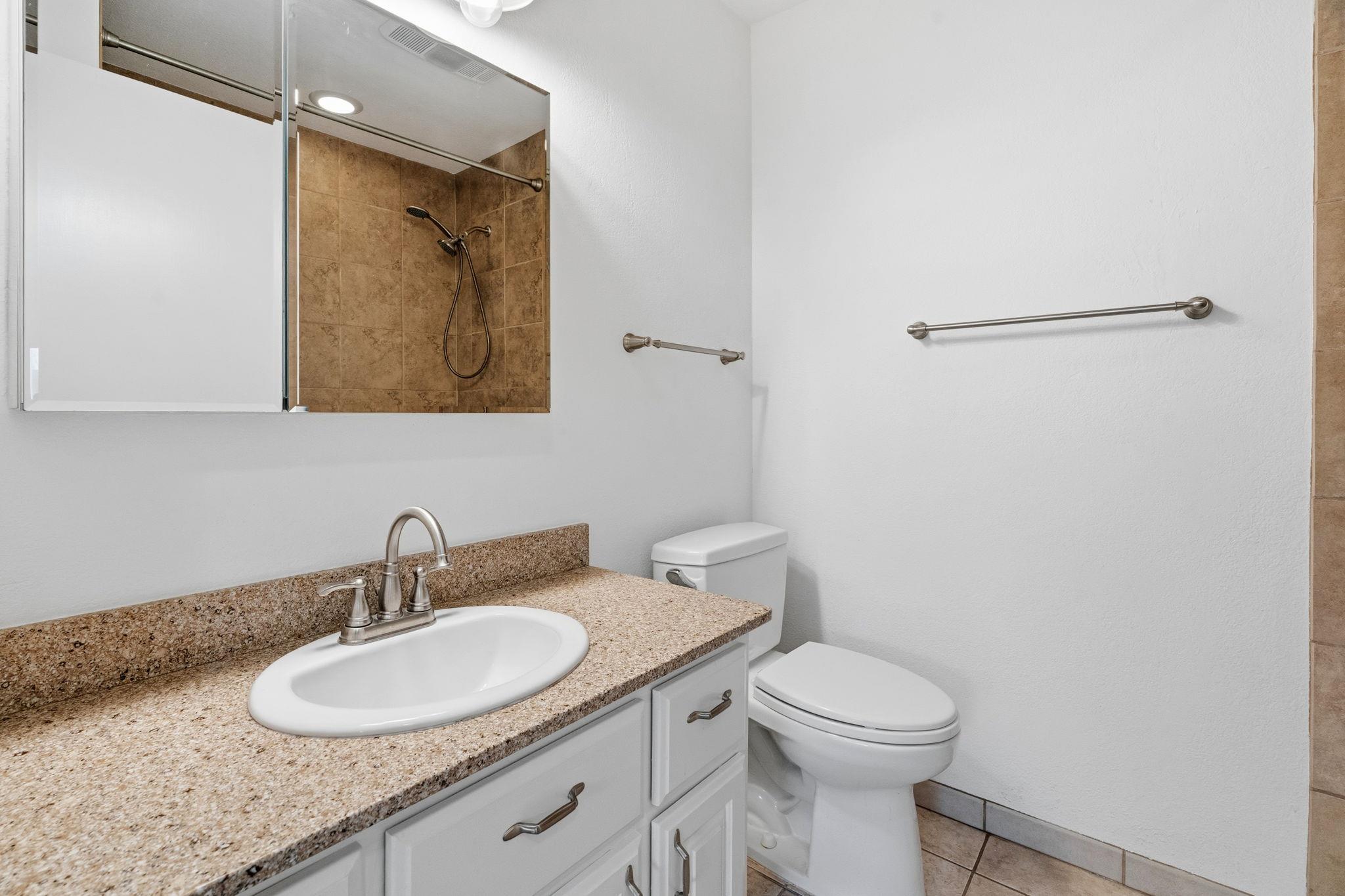 9013 Collinfield Dr, Austin, TX 78758