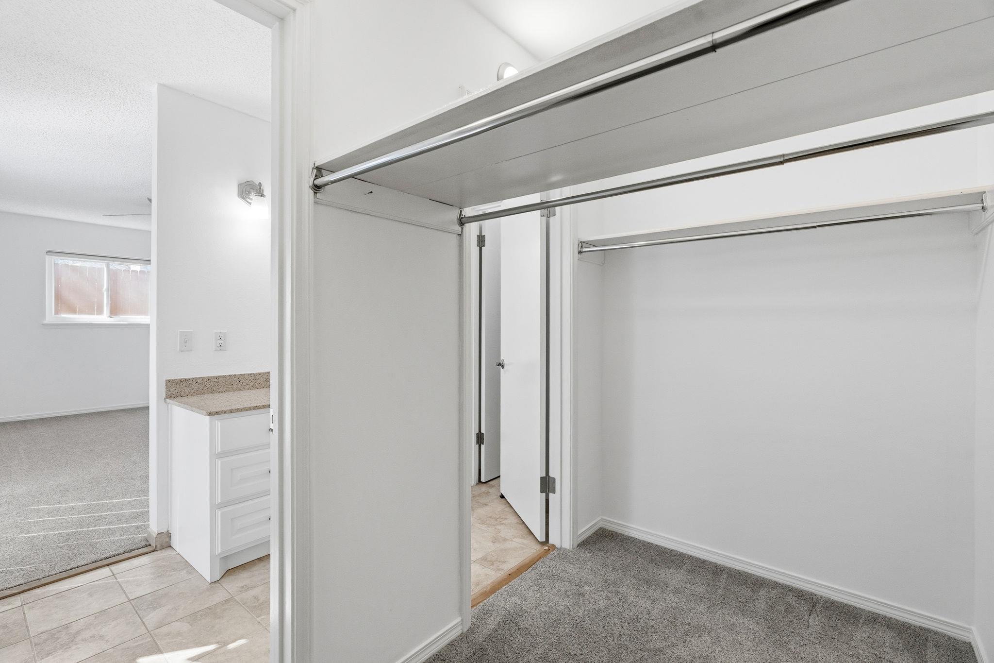 9013 Collinfield Dr, Austin, TX 78758