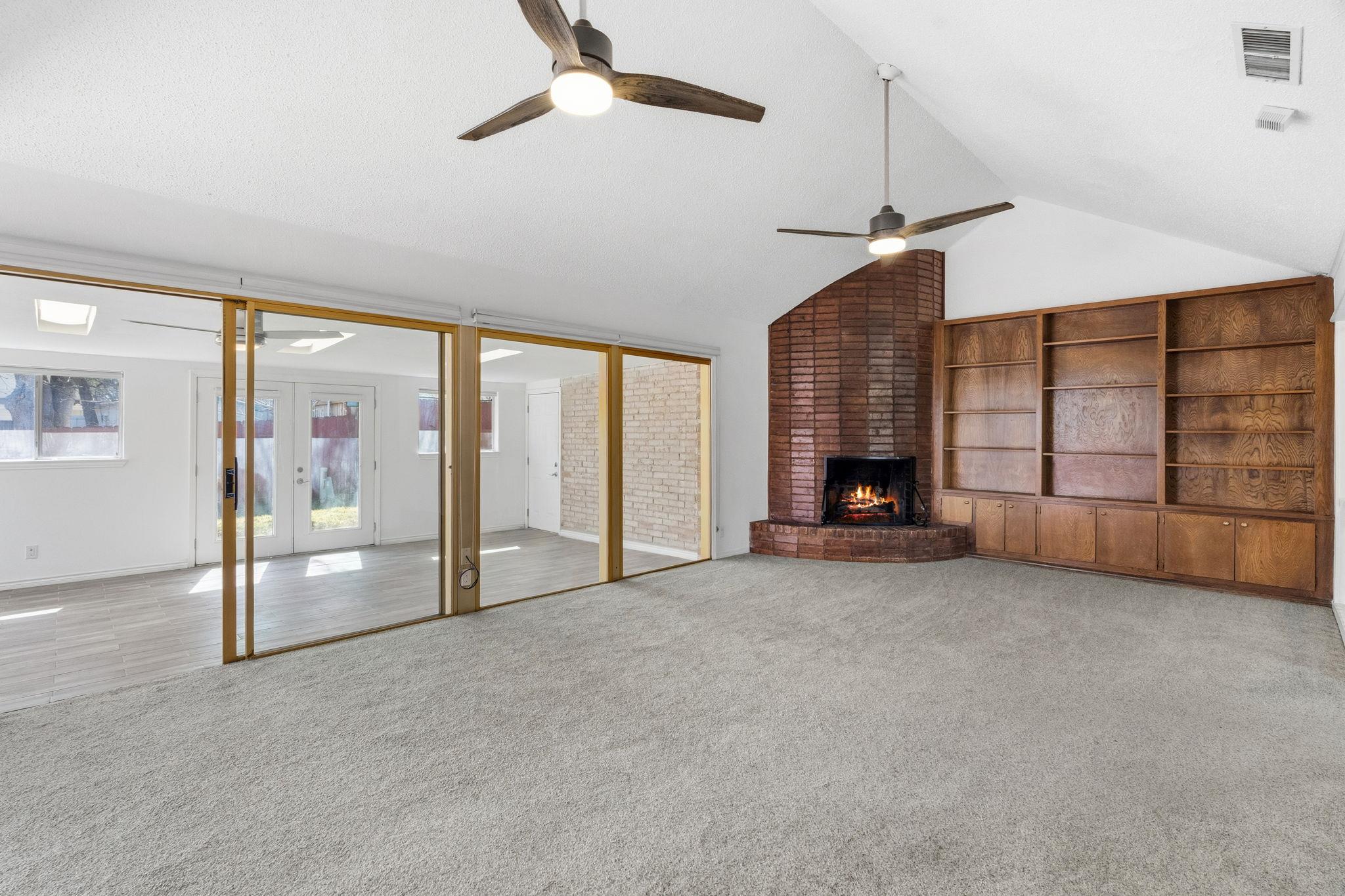 9013 Collinfield Dr, Austin, TX 78758