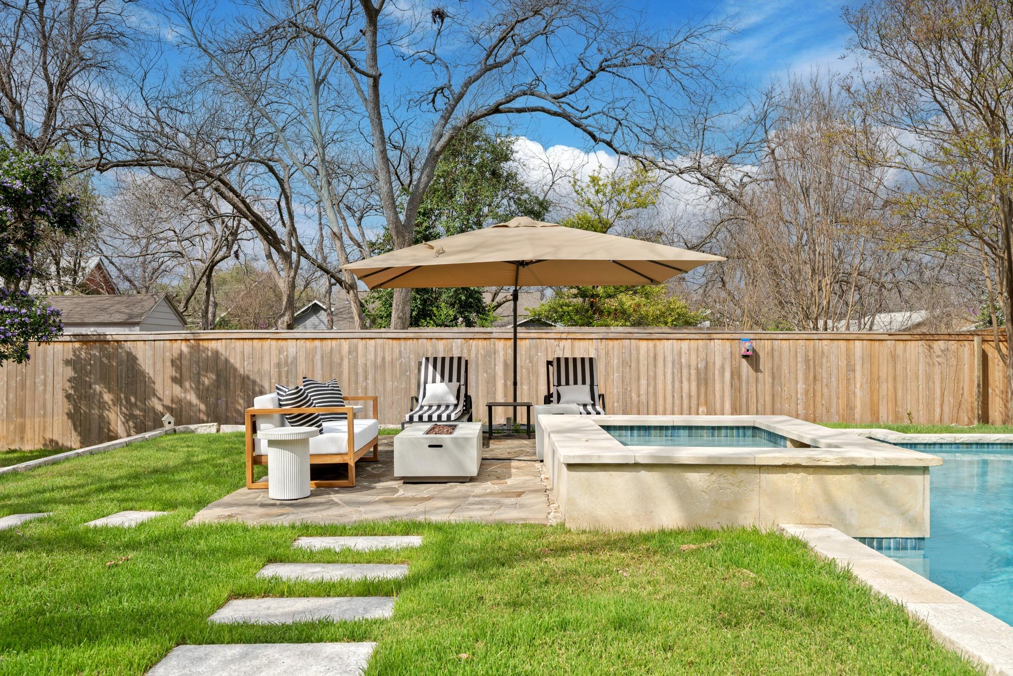 5402 Shoalwood Ave, Austin, TX 78756