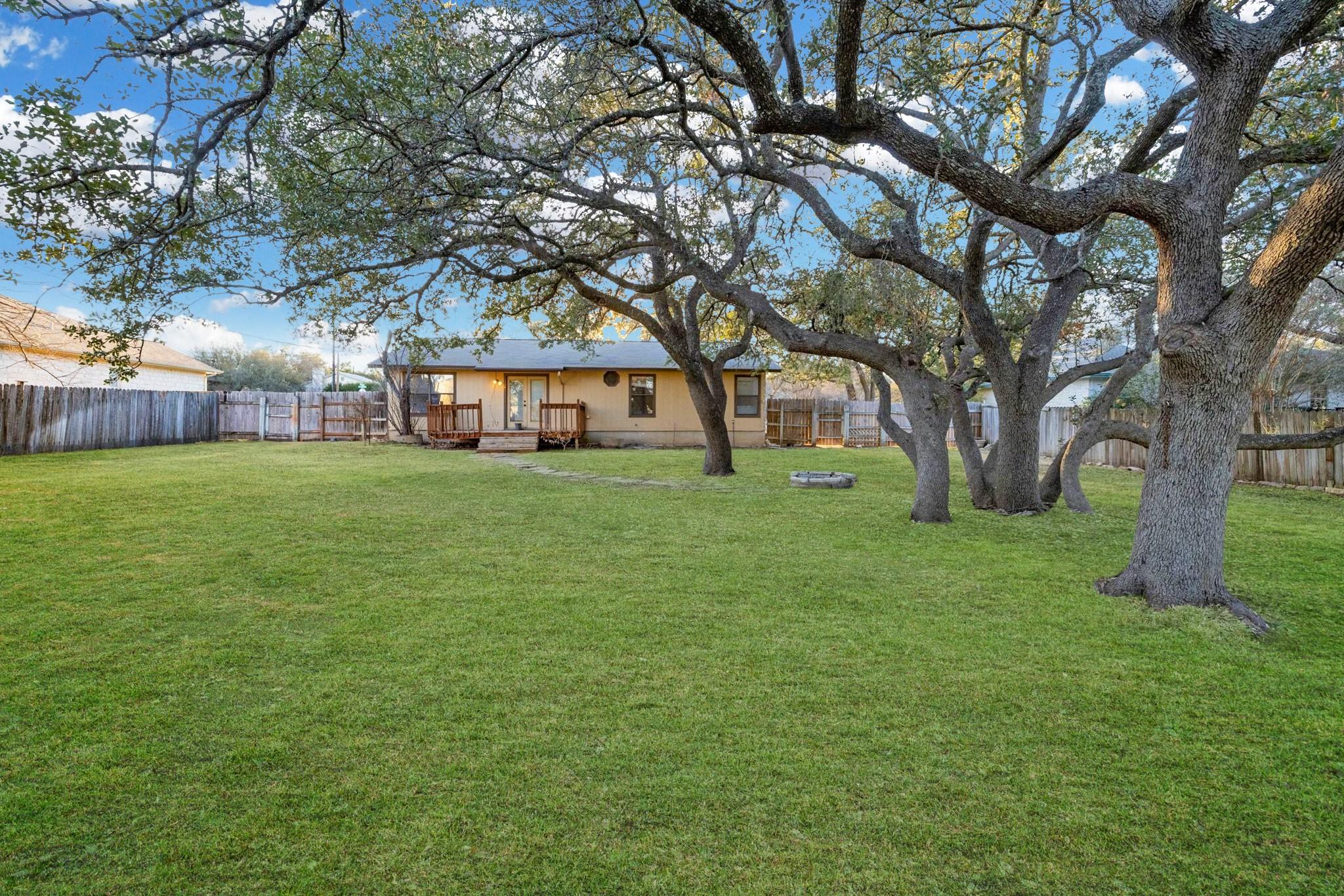 2206 Castlewood Trl, Leander, TX 78641