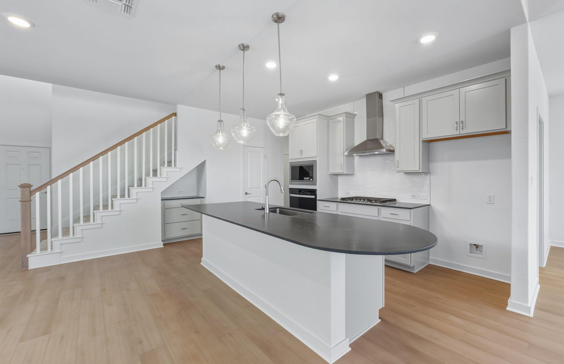 511 Elise Cv, Liberty Hill, TX 78642