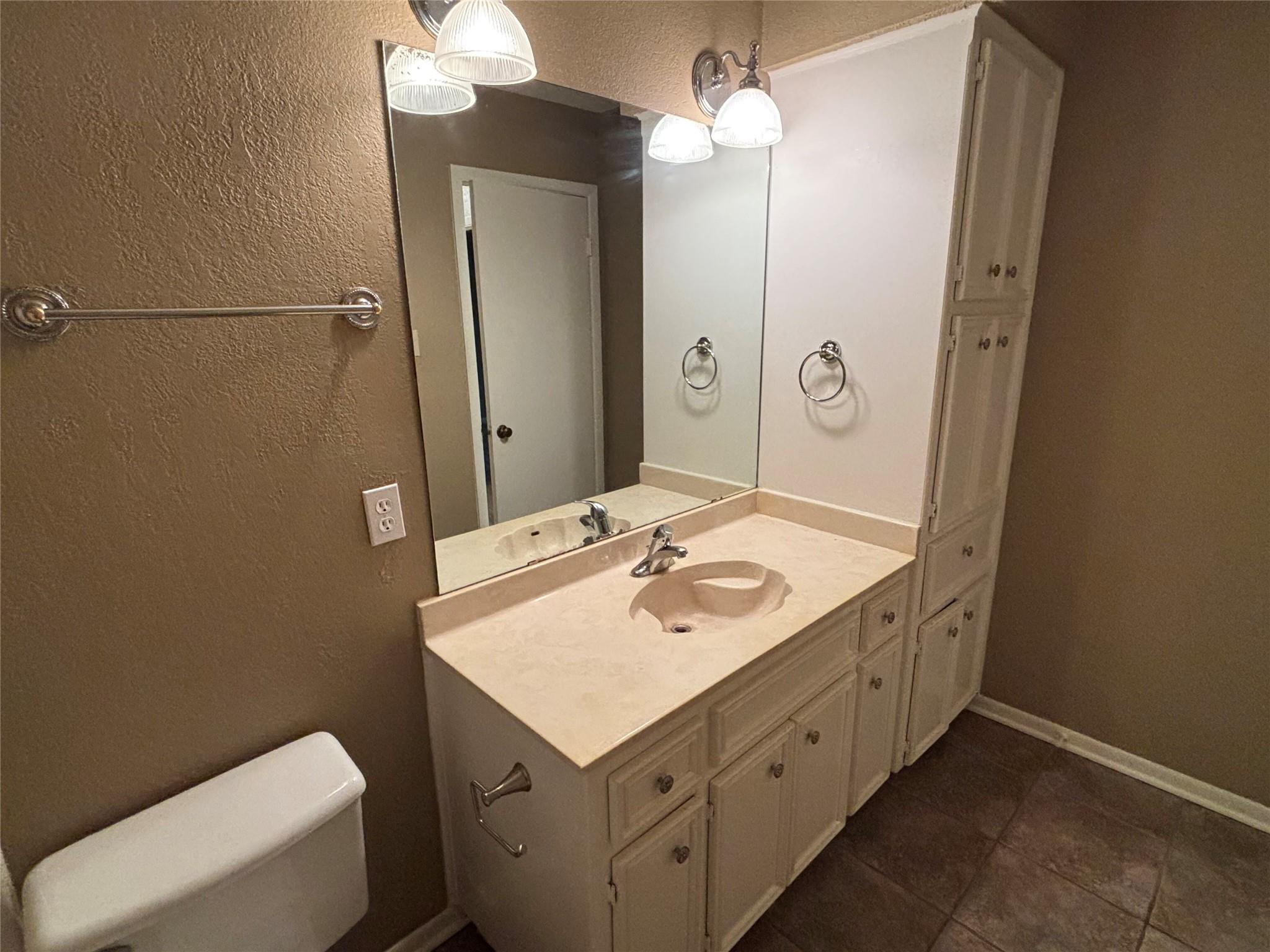 314 Tamara Drive Dr # A, Georgetown, TX 78628