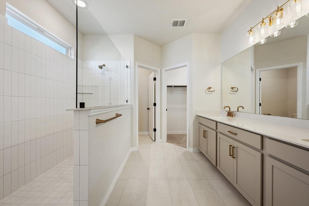 112 Barret Dr, Liberty Hill, TX 78642