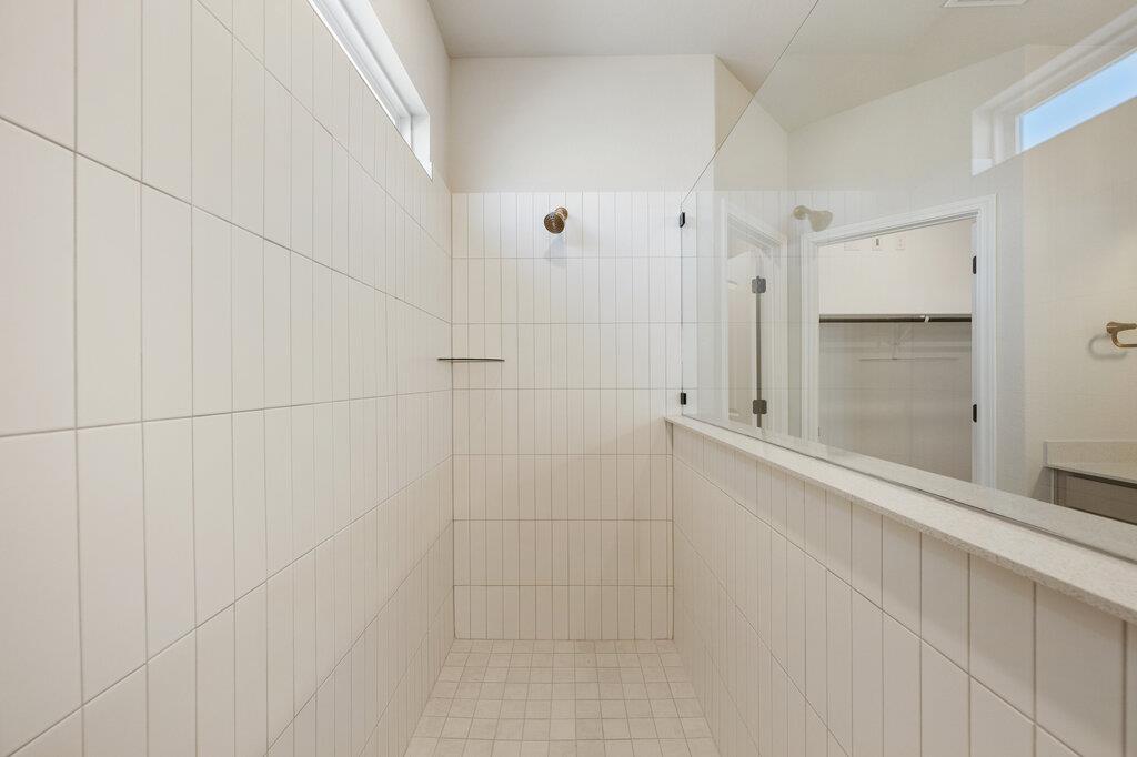 112 Barret Dr, Liberty Hill, TX 78642