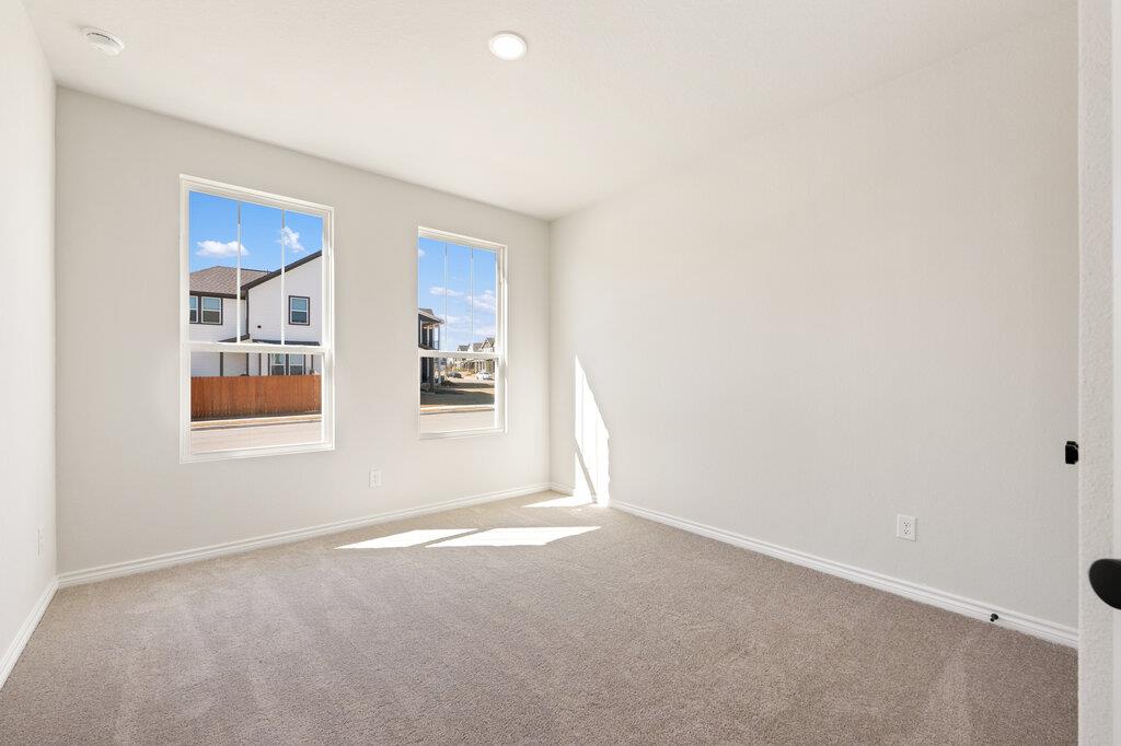 112 Barret Dr, Liberty Hill, TX 78642