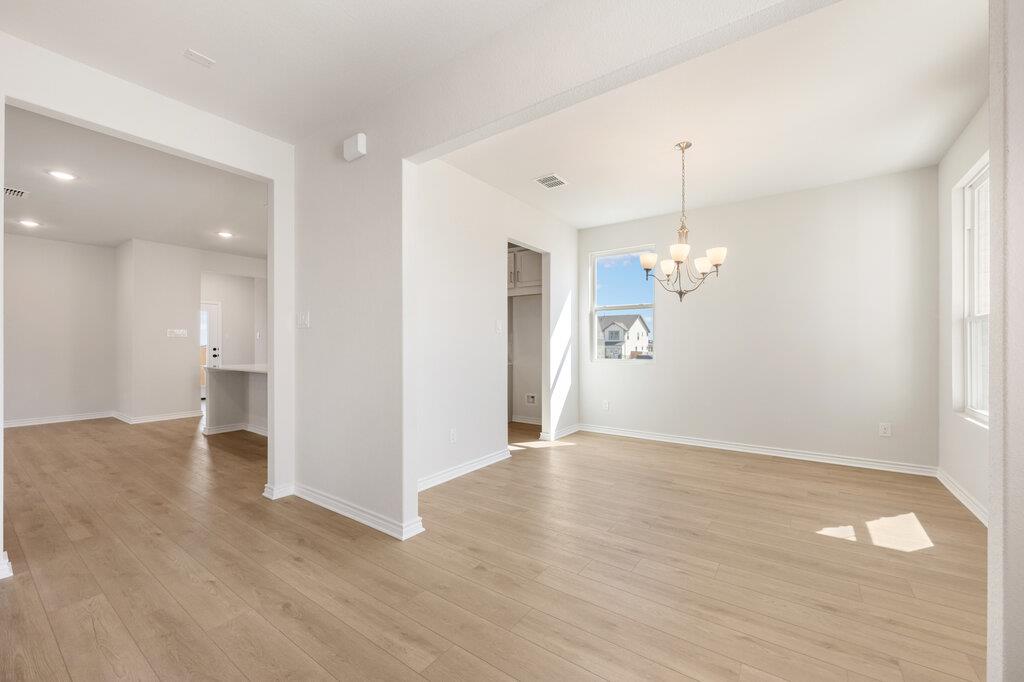 112 Barret Dr, Liberty Hill, TX 78642