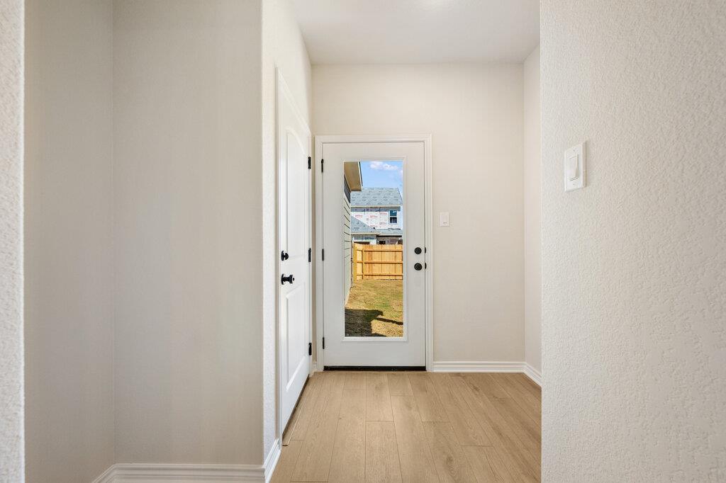 112 Barret Dr, Liberty Hill, TX 78642