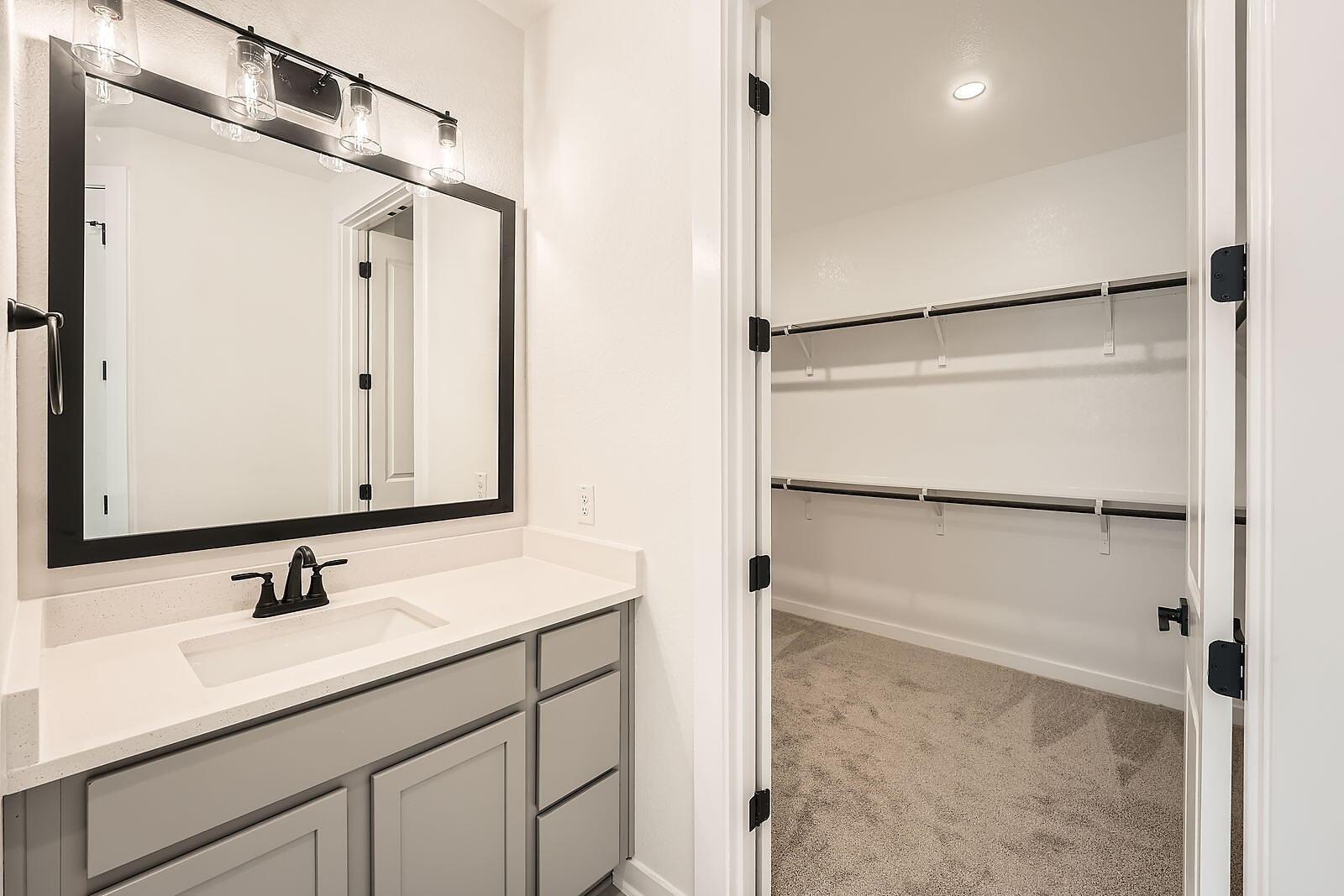 456 Brandywine Rd, Hutto, TX 78634