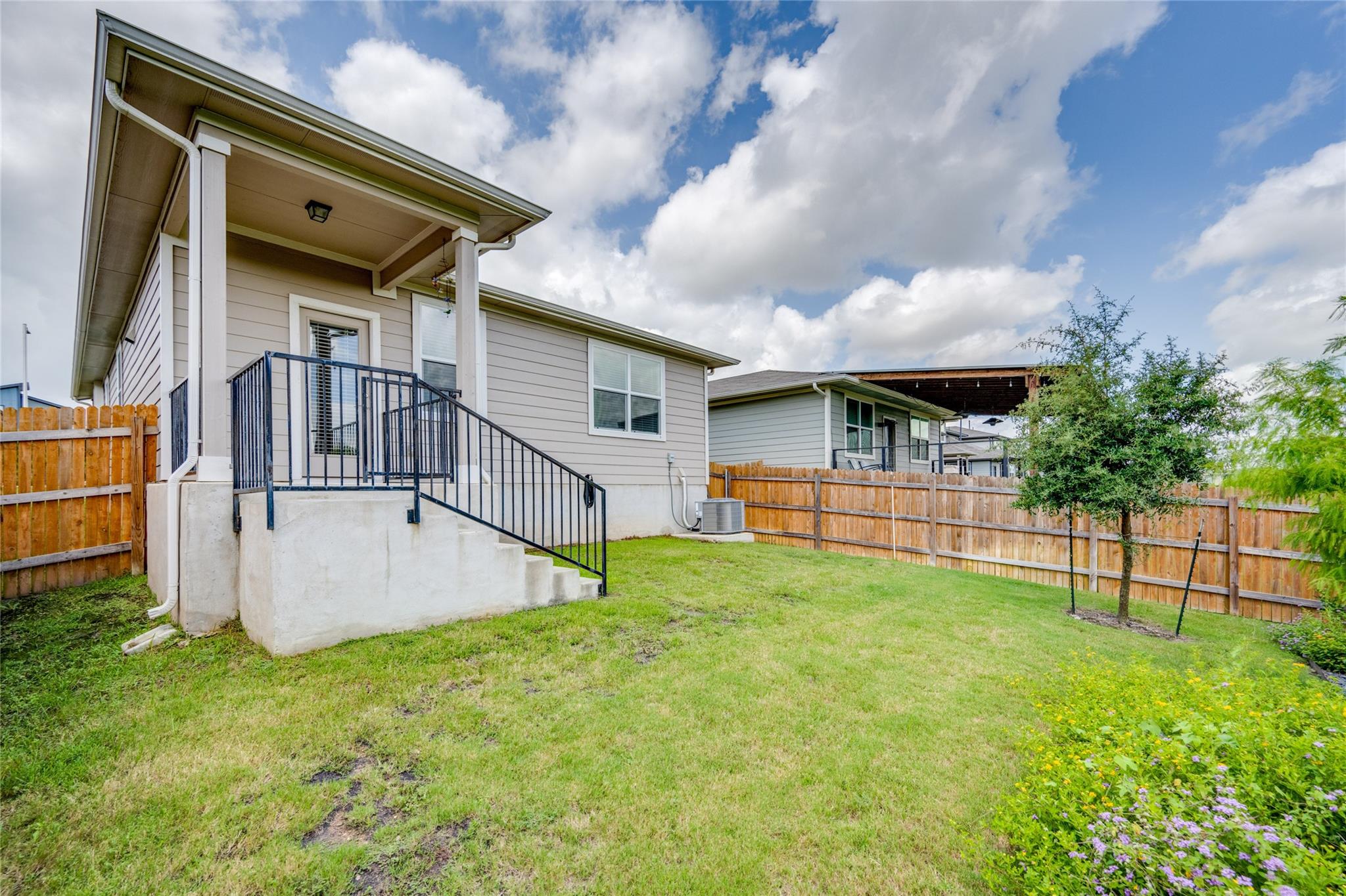 8004 Linnie Ln, Austin, TX 78724