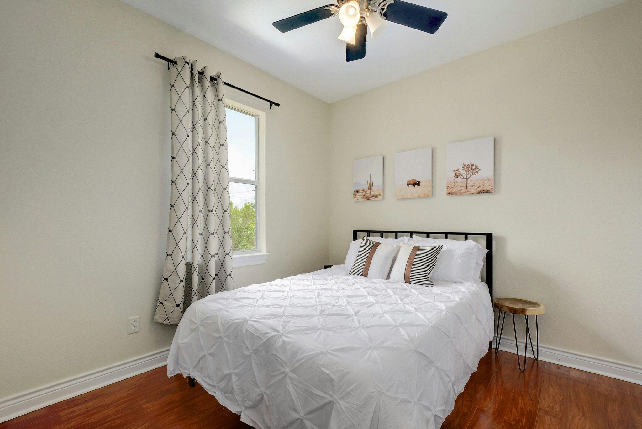 2206 E 14th St # 2, Austin, TX 78702