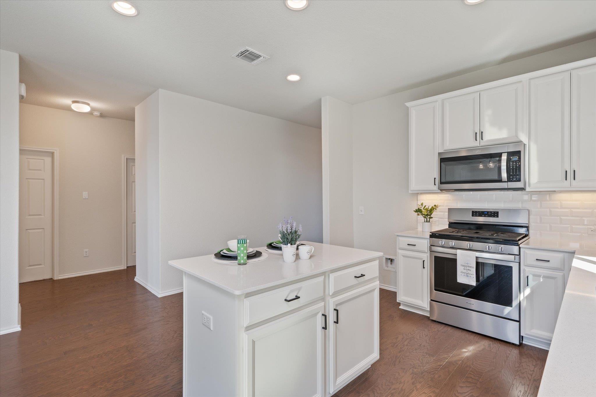 2044 Cliffbrake Way, Georgetown, TX 78626