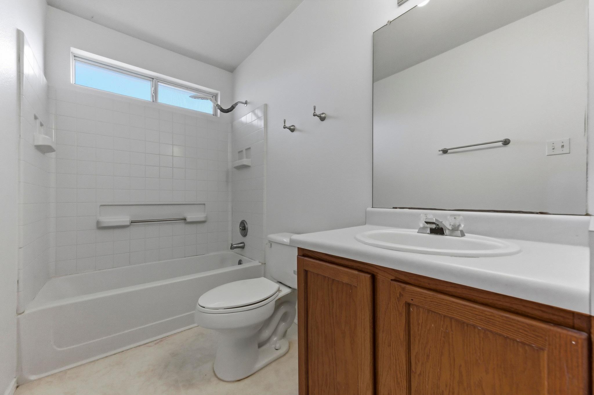 113 Spring Branch Cv, Kyle, TX 78640