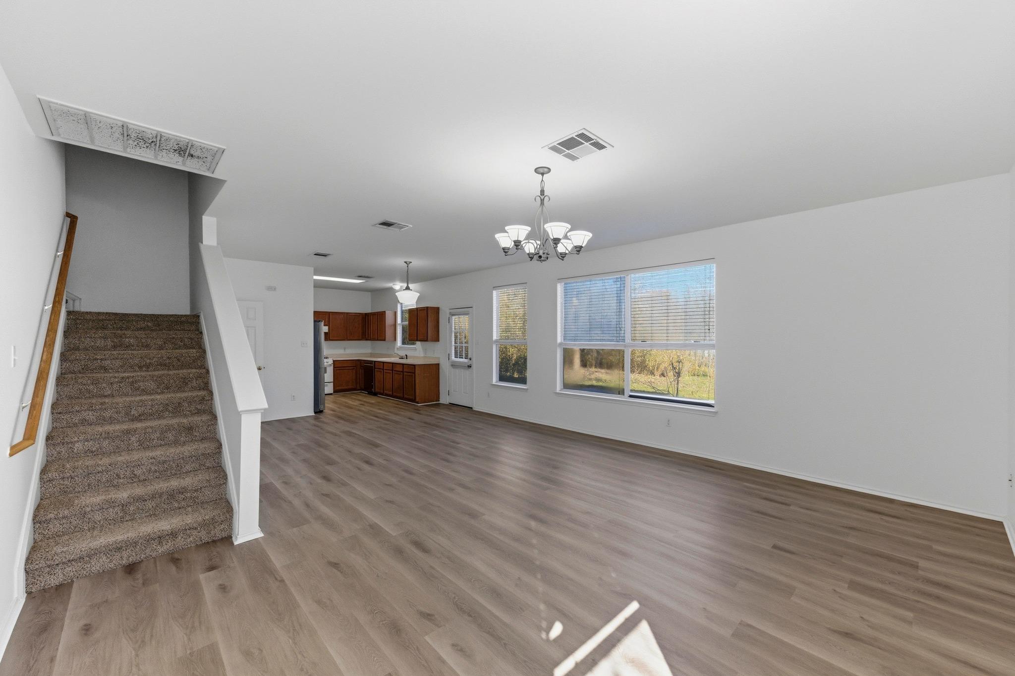 113 Spring Branch Cv, Kyle, TX 78640