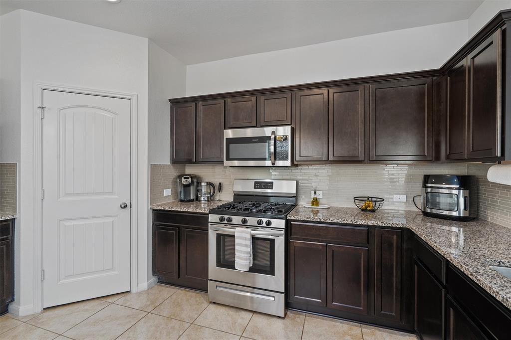 10308 Hatton Ln, Austin, TX 78754